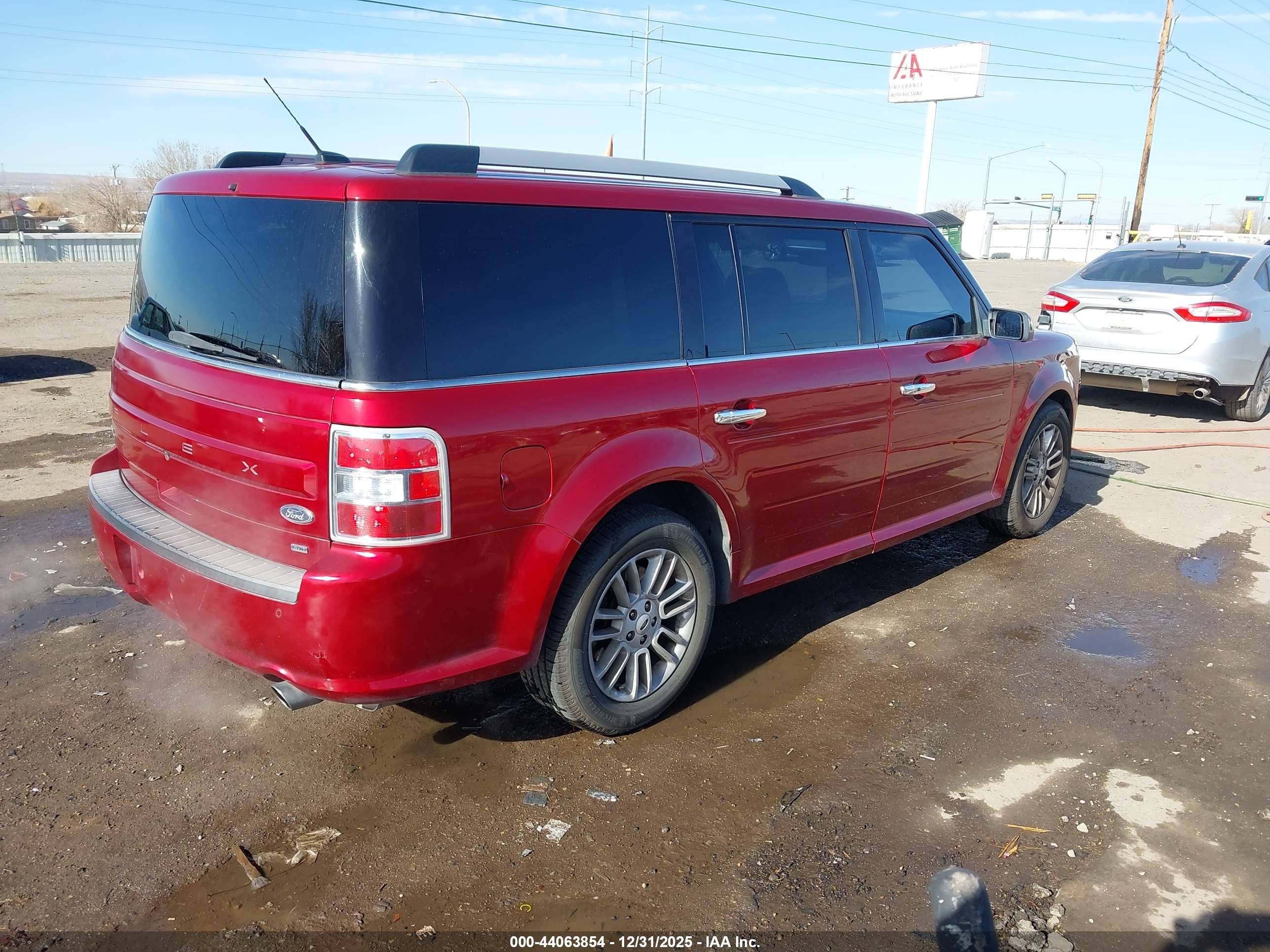 FORD FLEX image 4