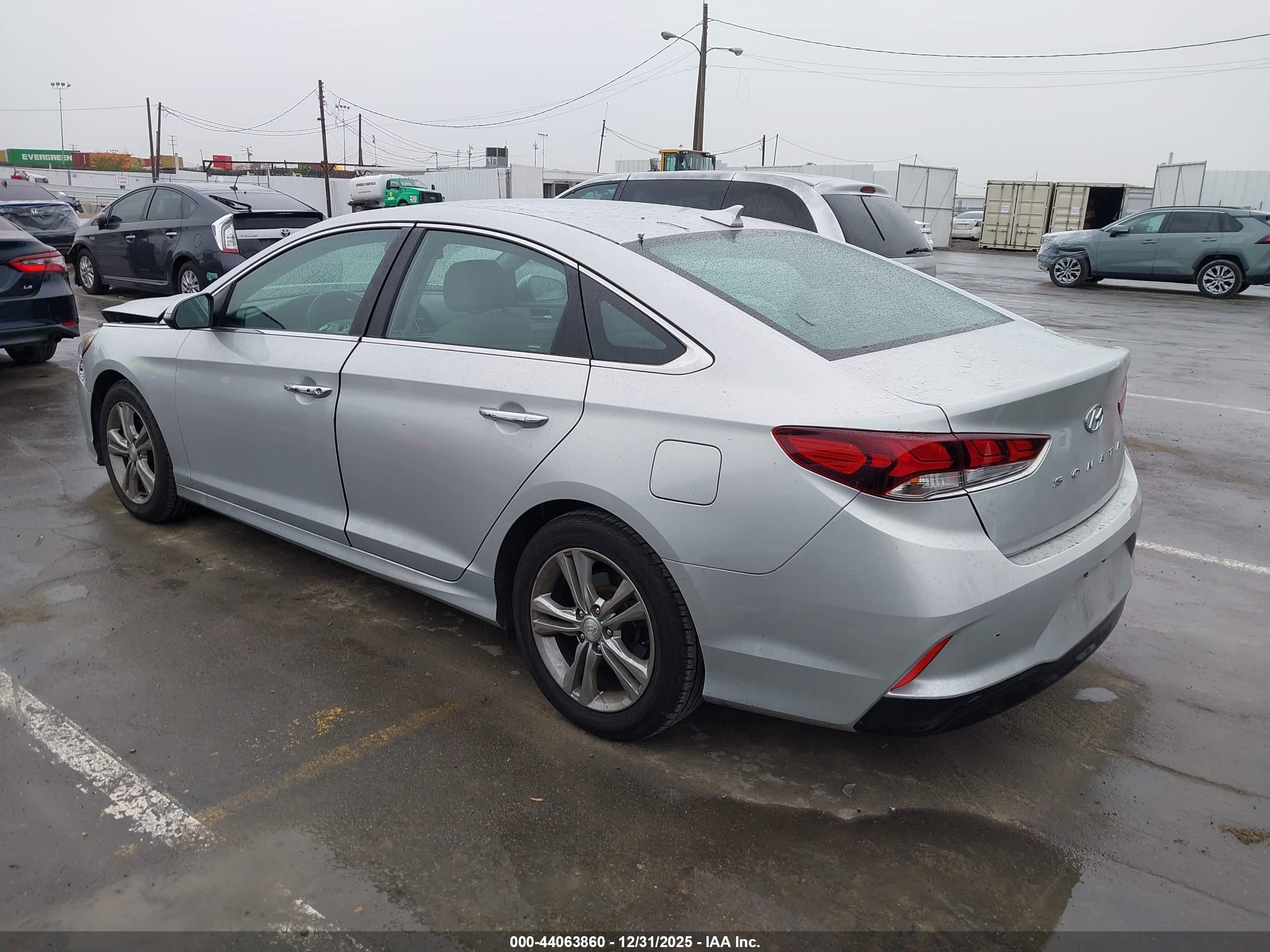 HYUNDAI SONATA image 3