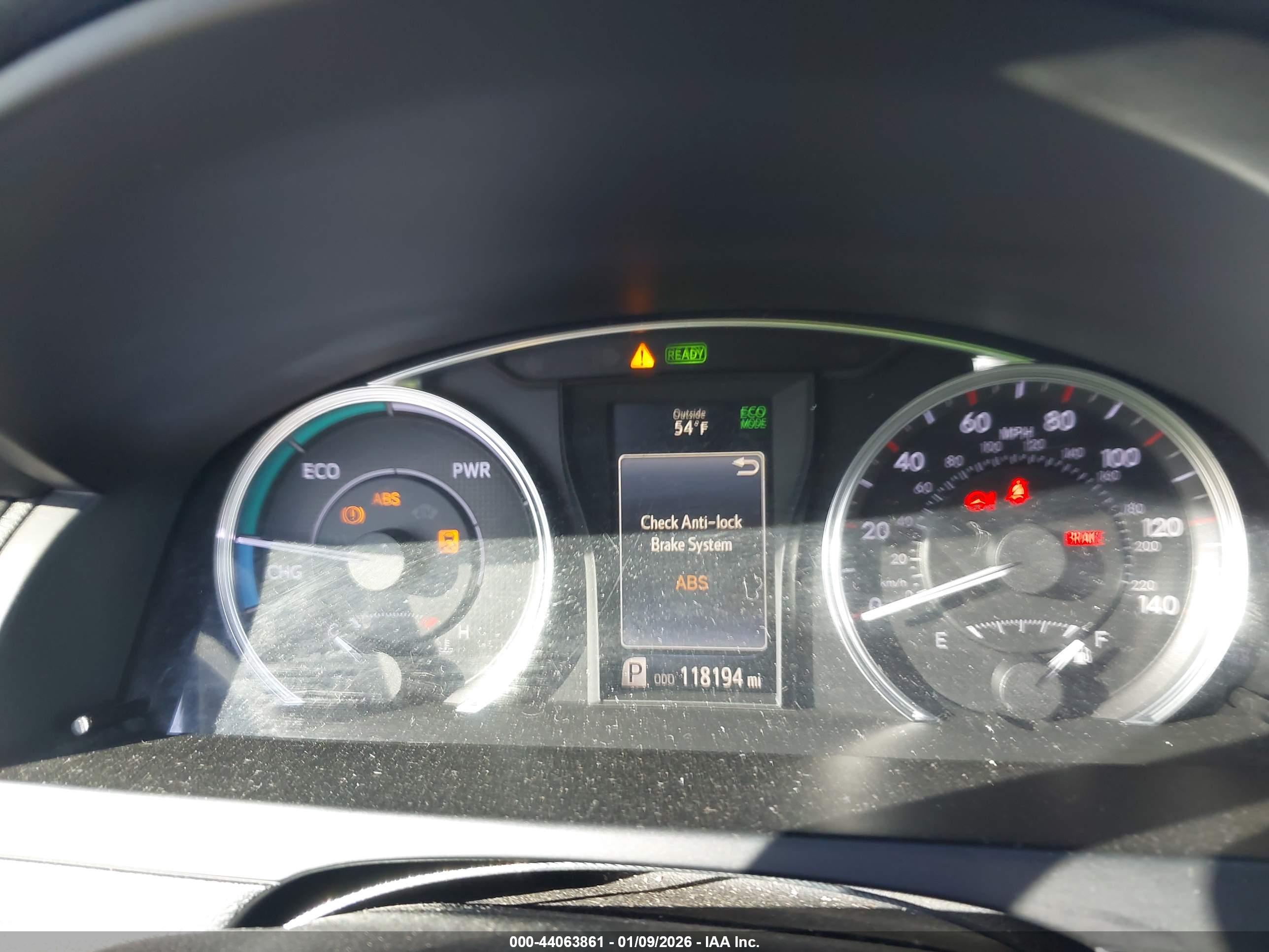 TOYOTA CAMRY image 7