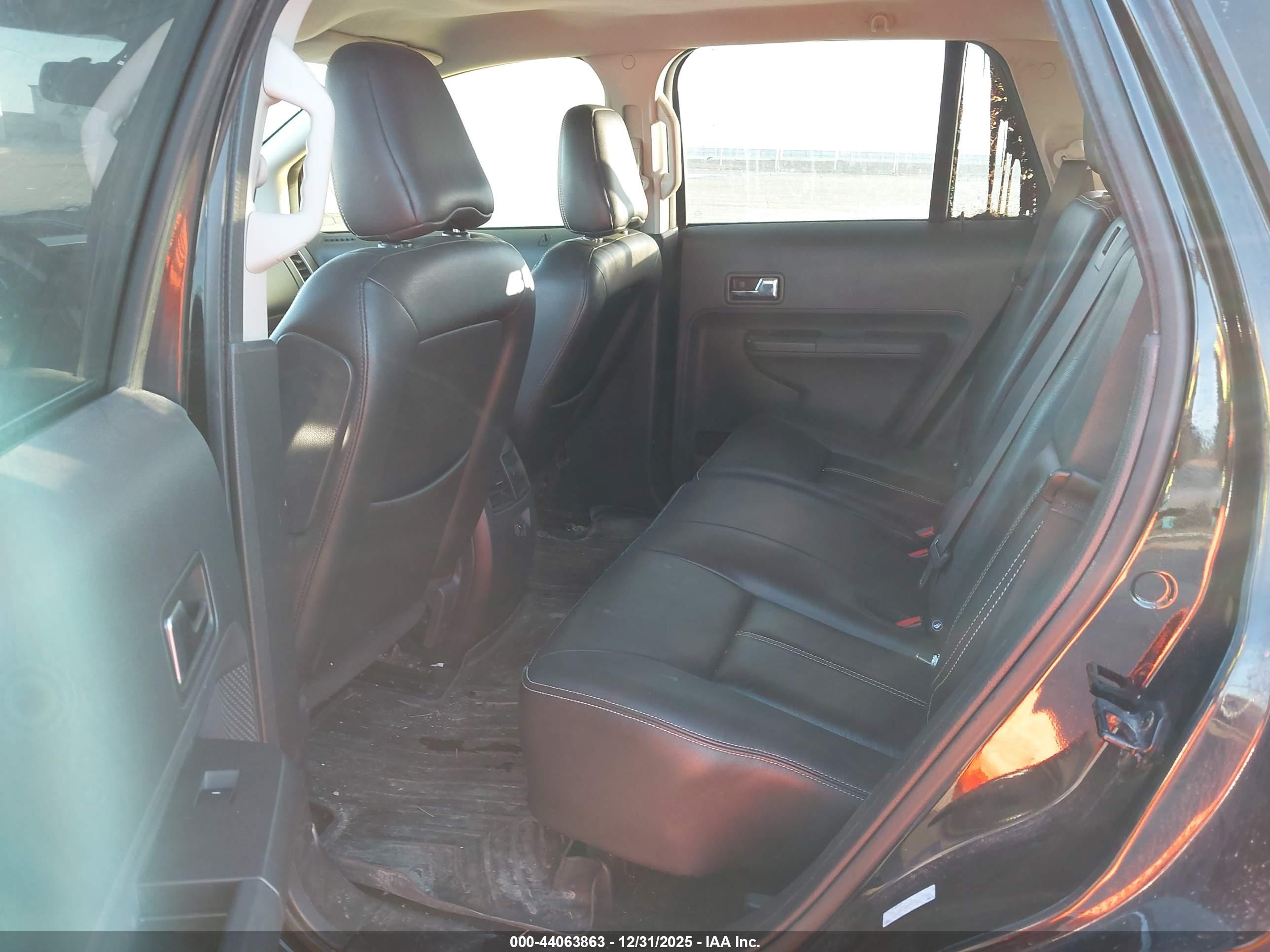 FORD EDGE image 8