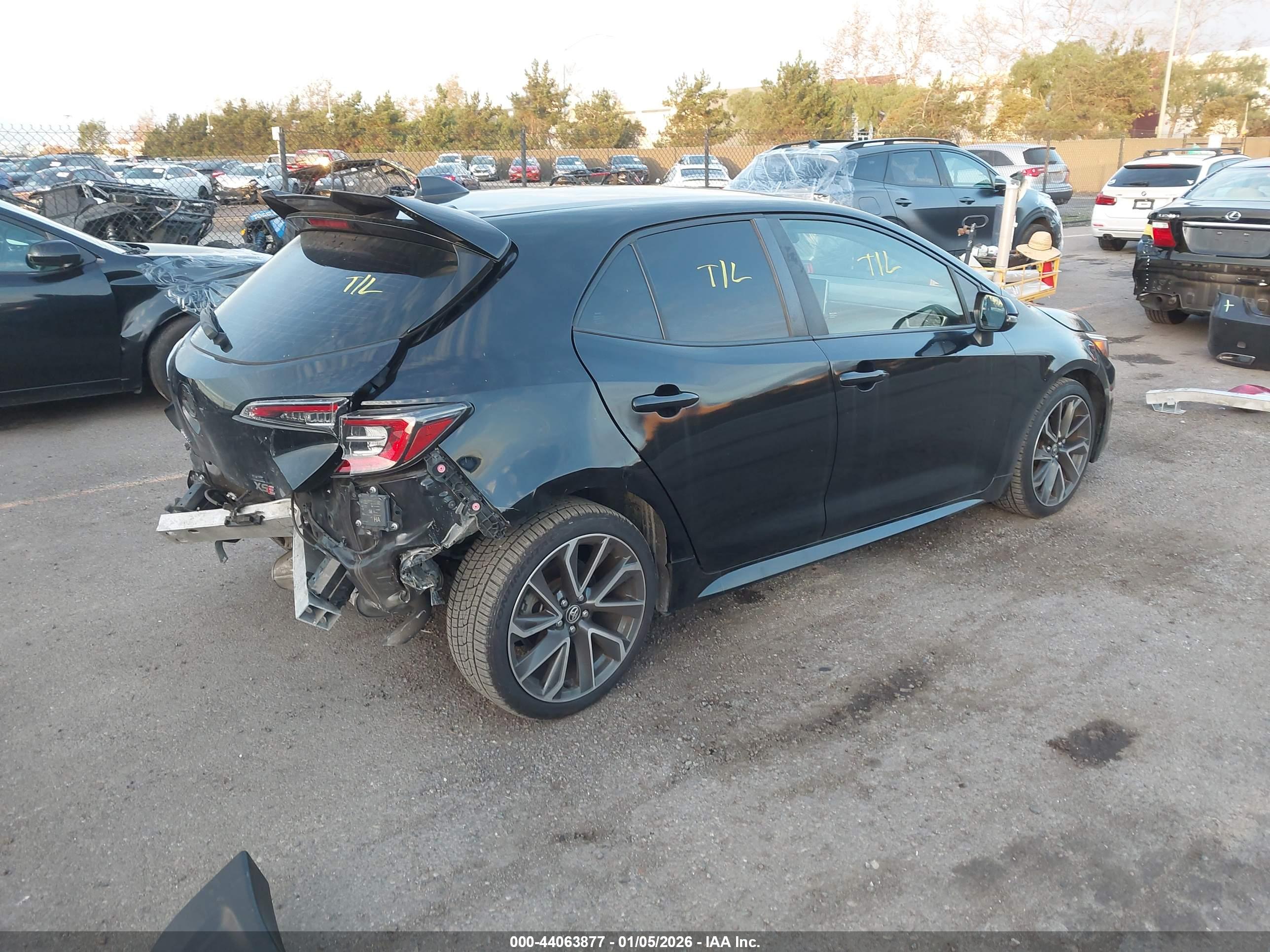 TOYOTA COROLLA image 4