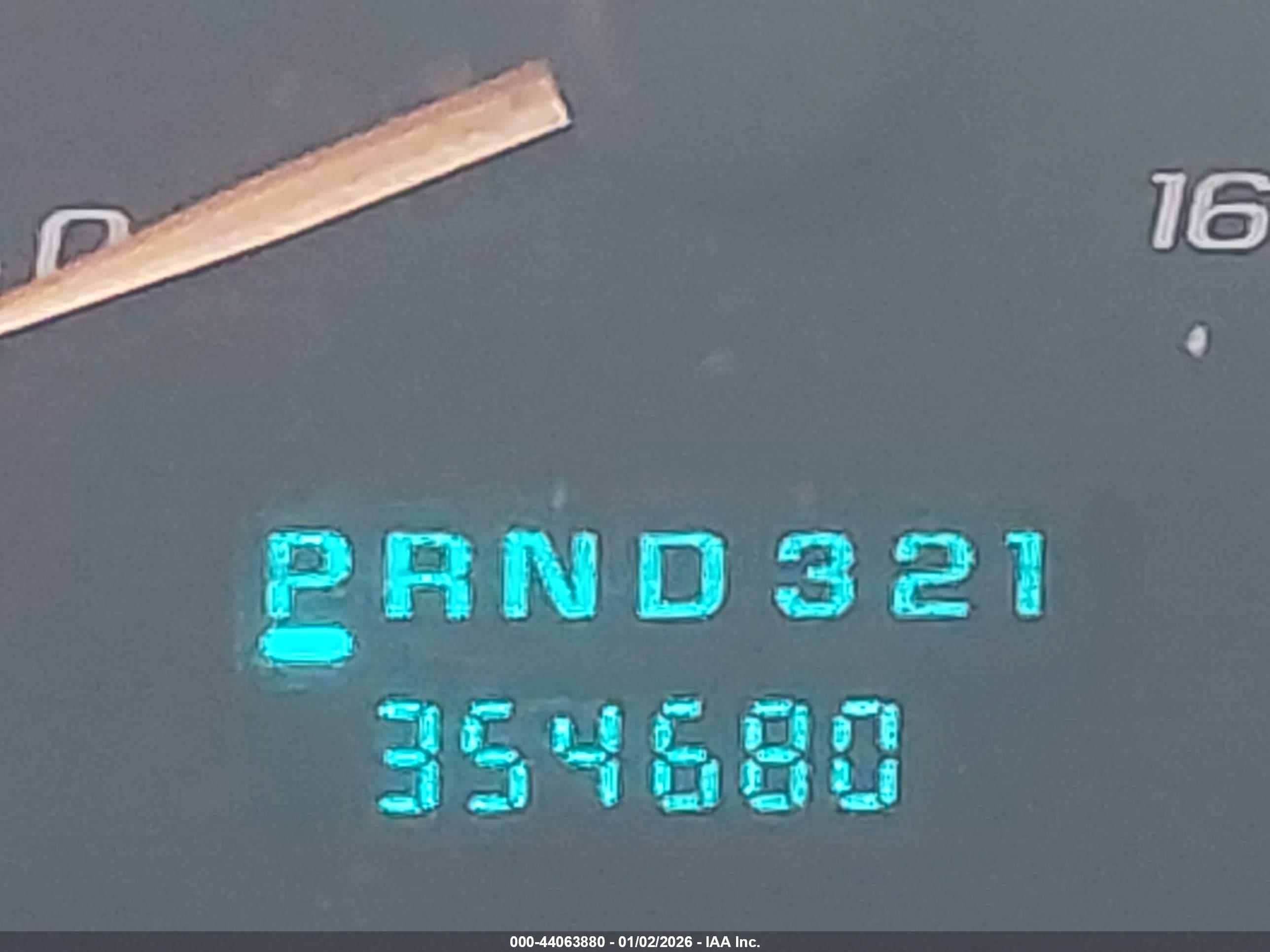 GMC SAVANA image 7