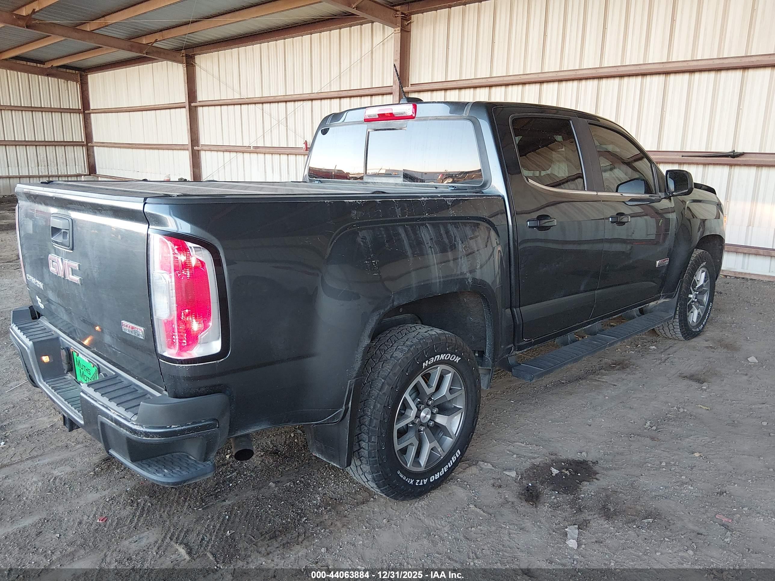 GMC CANYON image 4