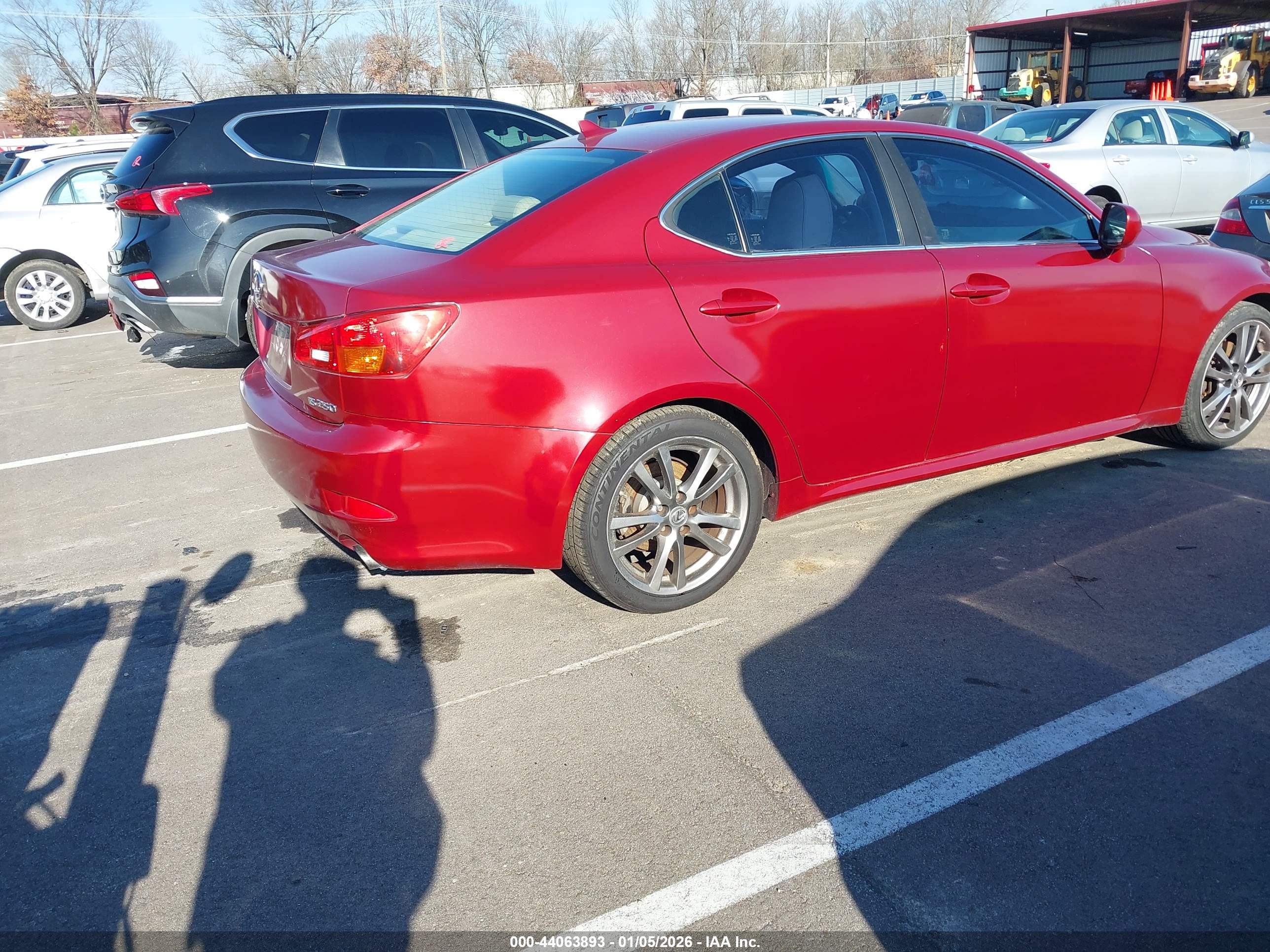 LEXUS IS image 4