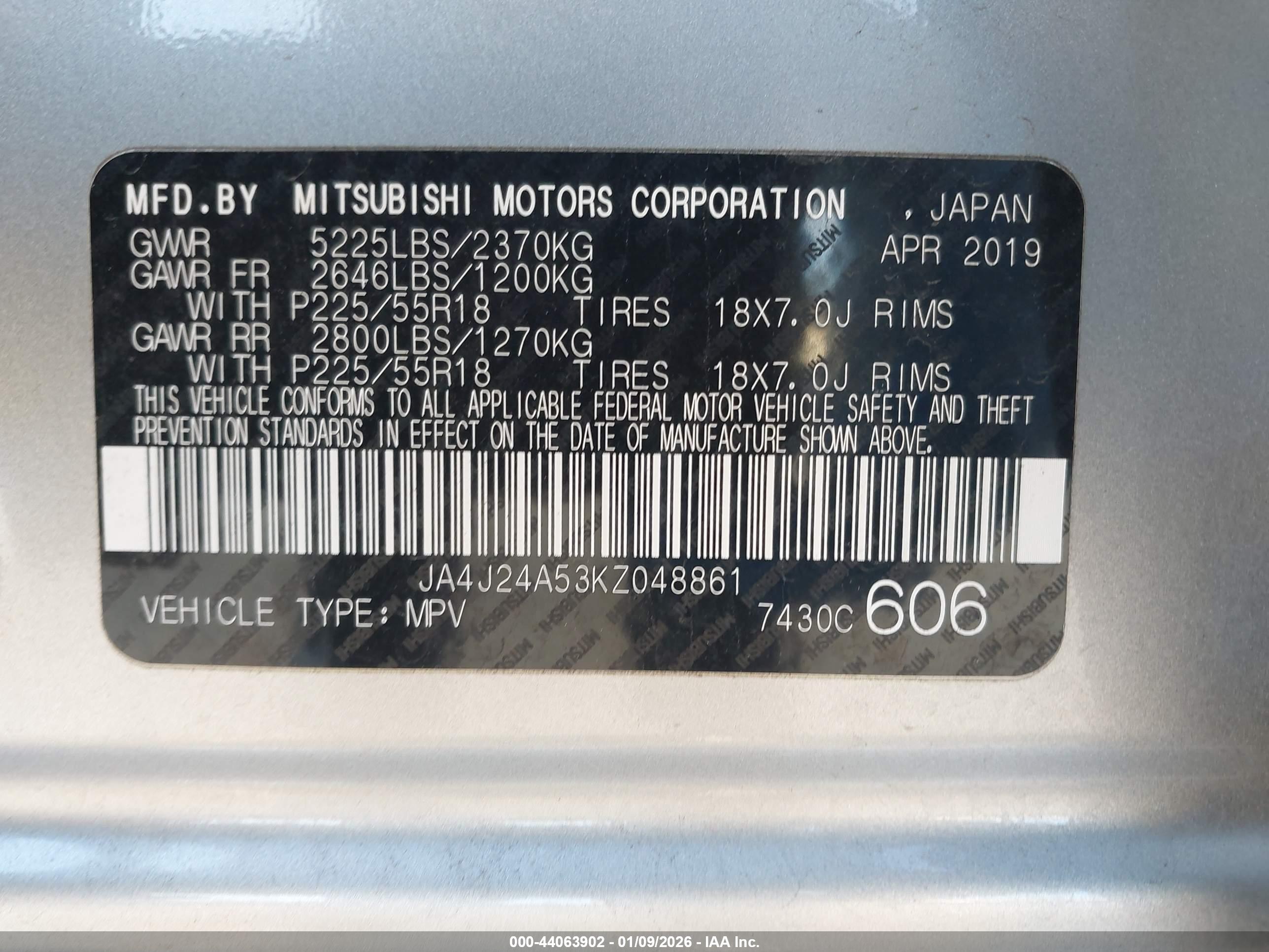 MITSUBISHI OUTLANDER image 9