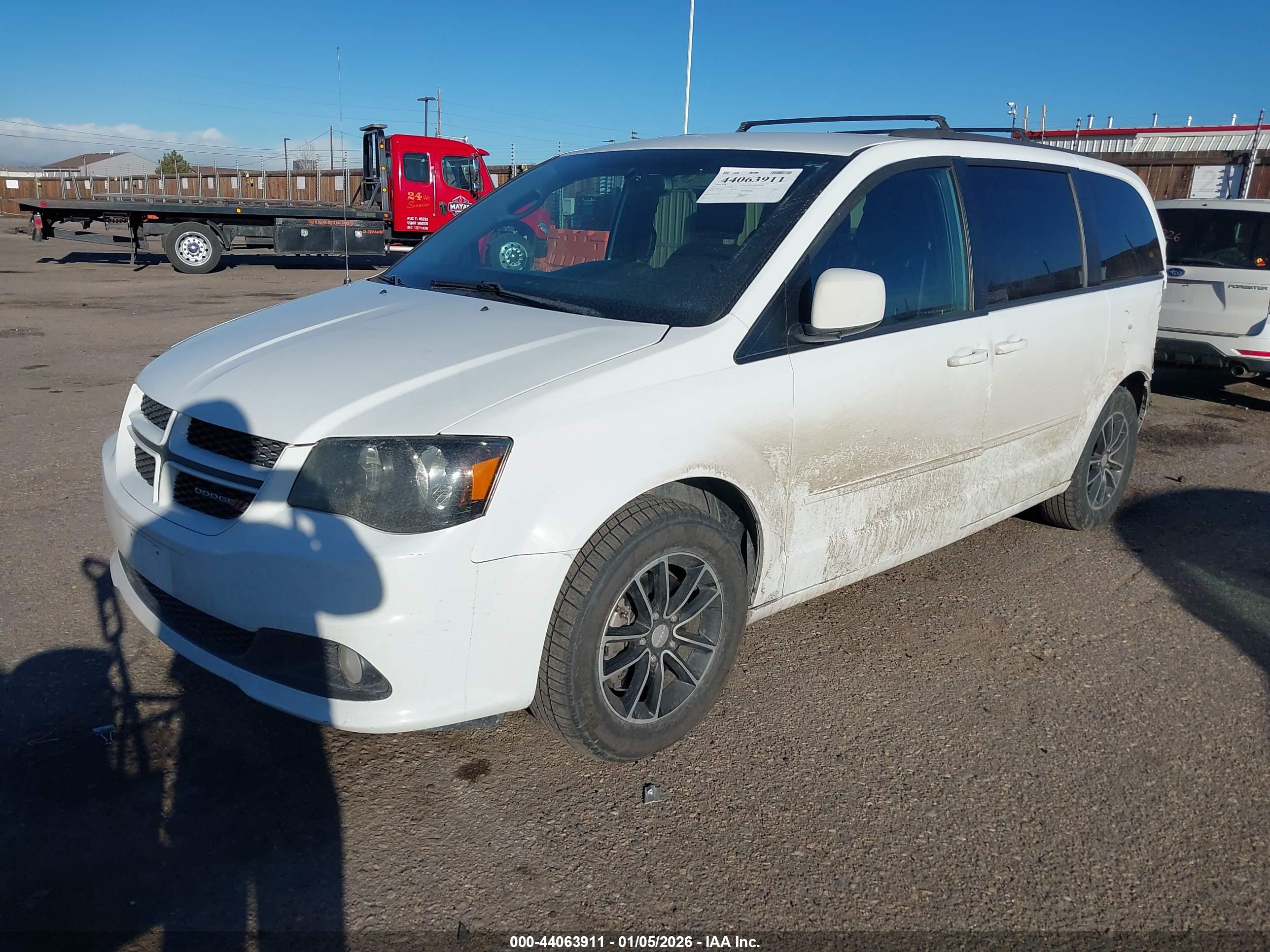 DODGE GRAND image 2