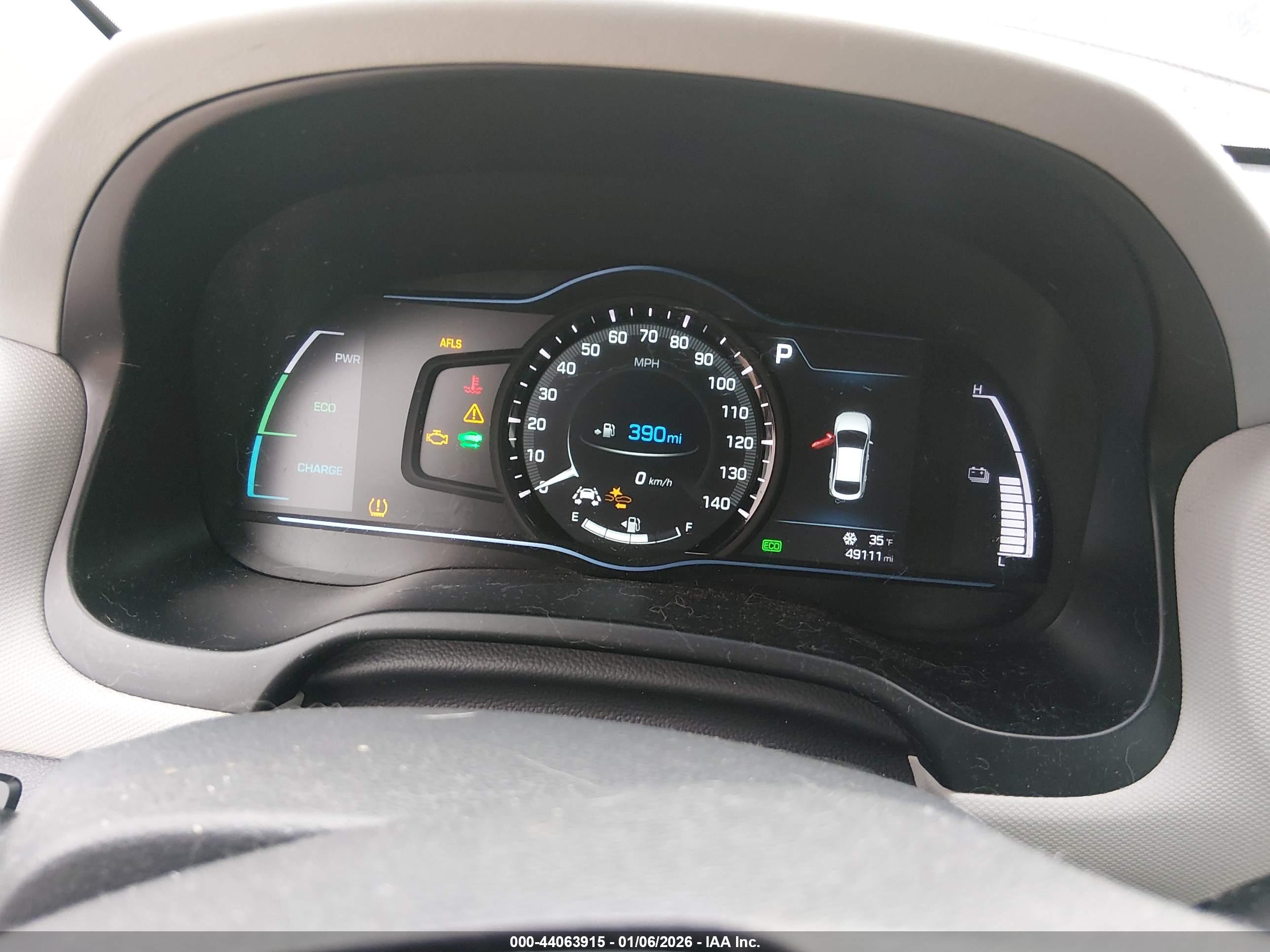 HYUNDAI IONIQ image 7