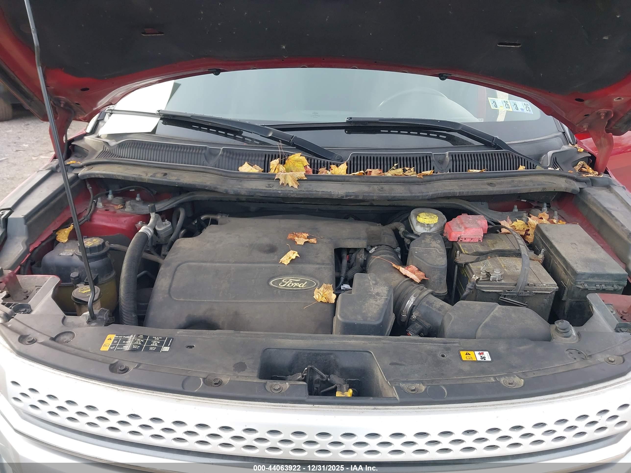 FORD EXPLORER image 10