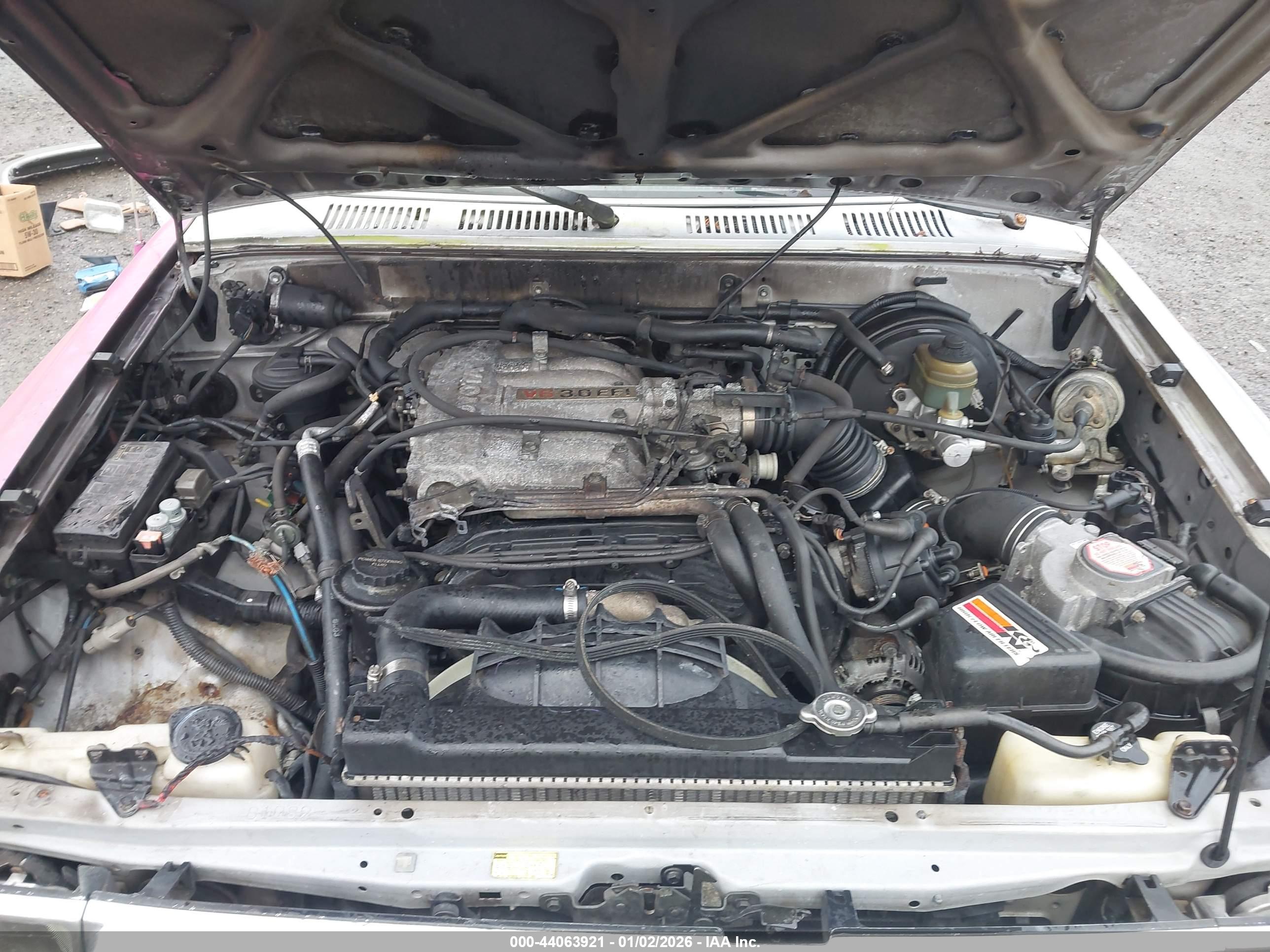 TOYOTA 4RUNNER image 10