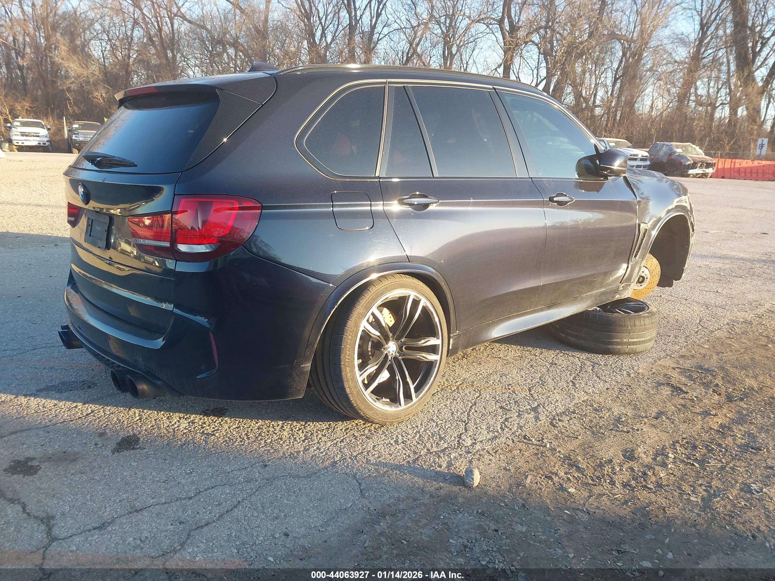 BMW X5 image 4