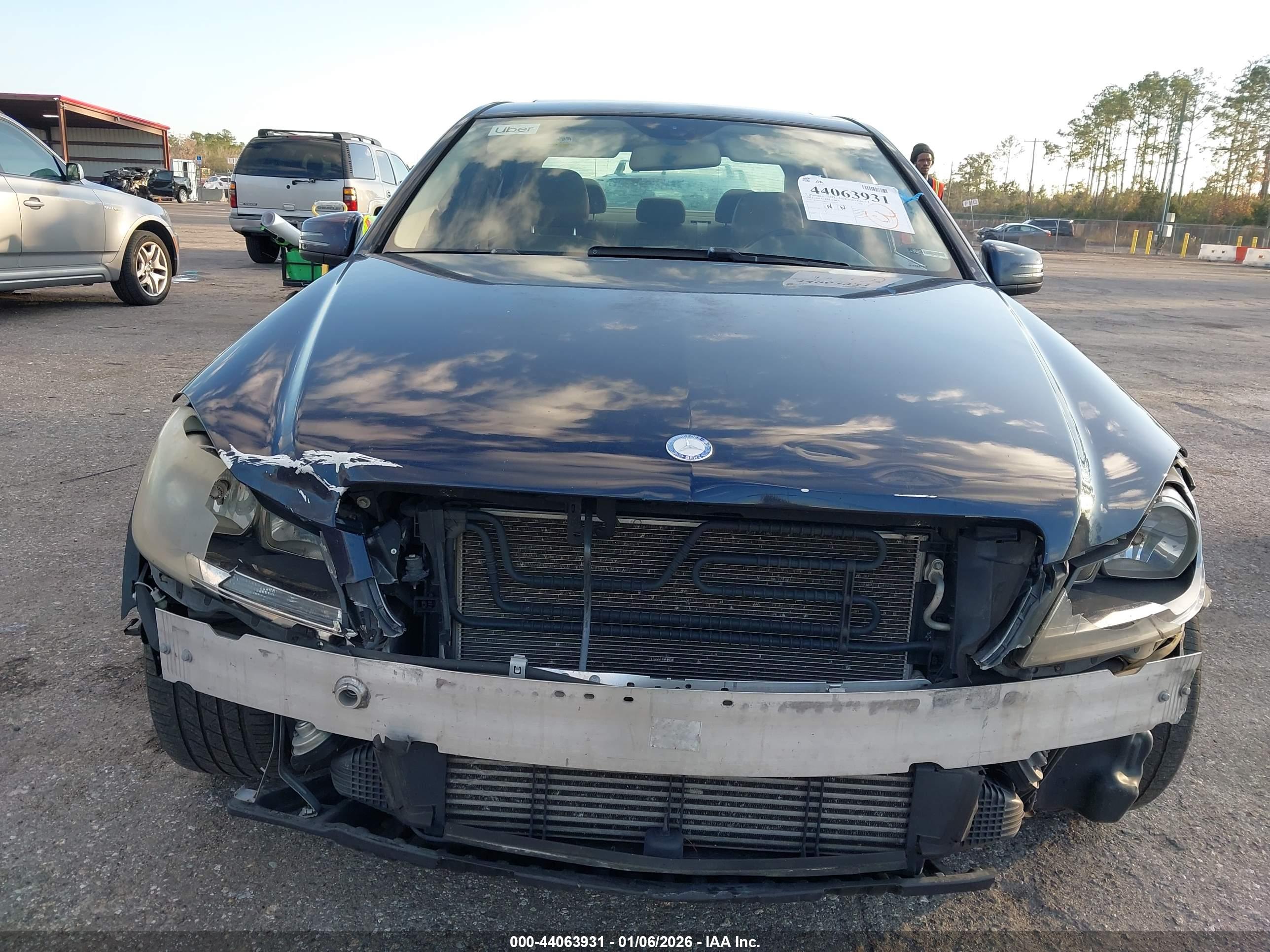 MERCEDES-BENZ C image 6