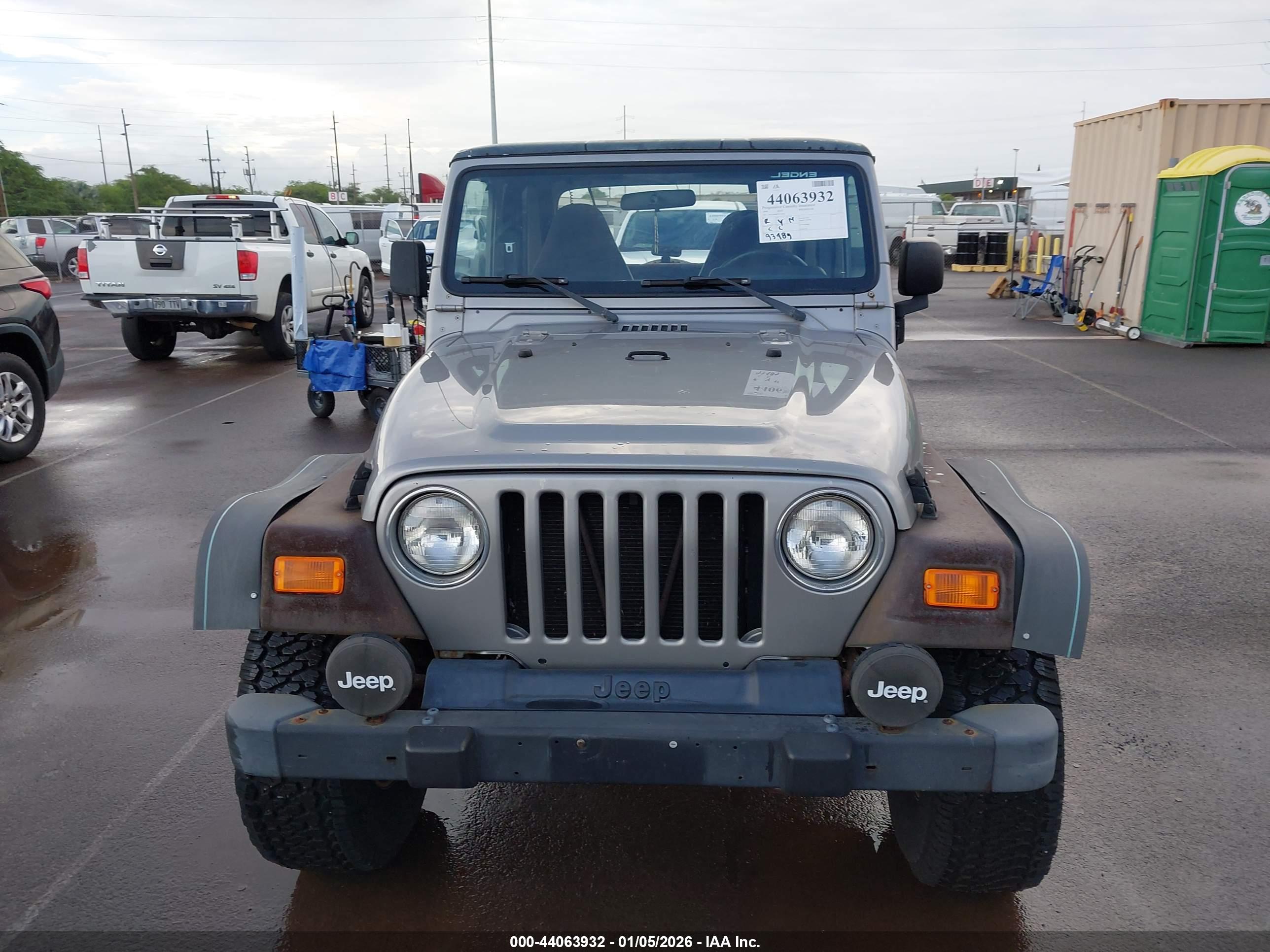 JEEP WRANGLER image 6