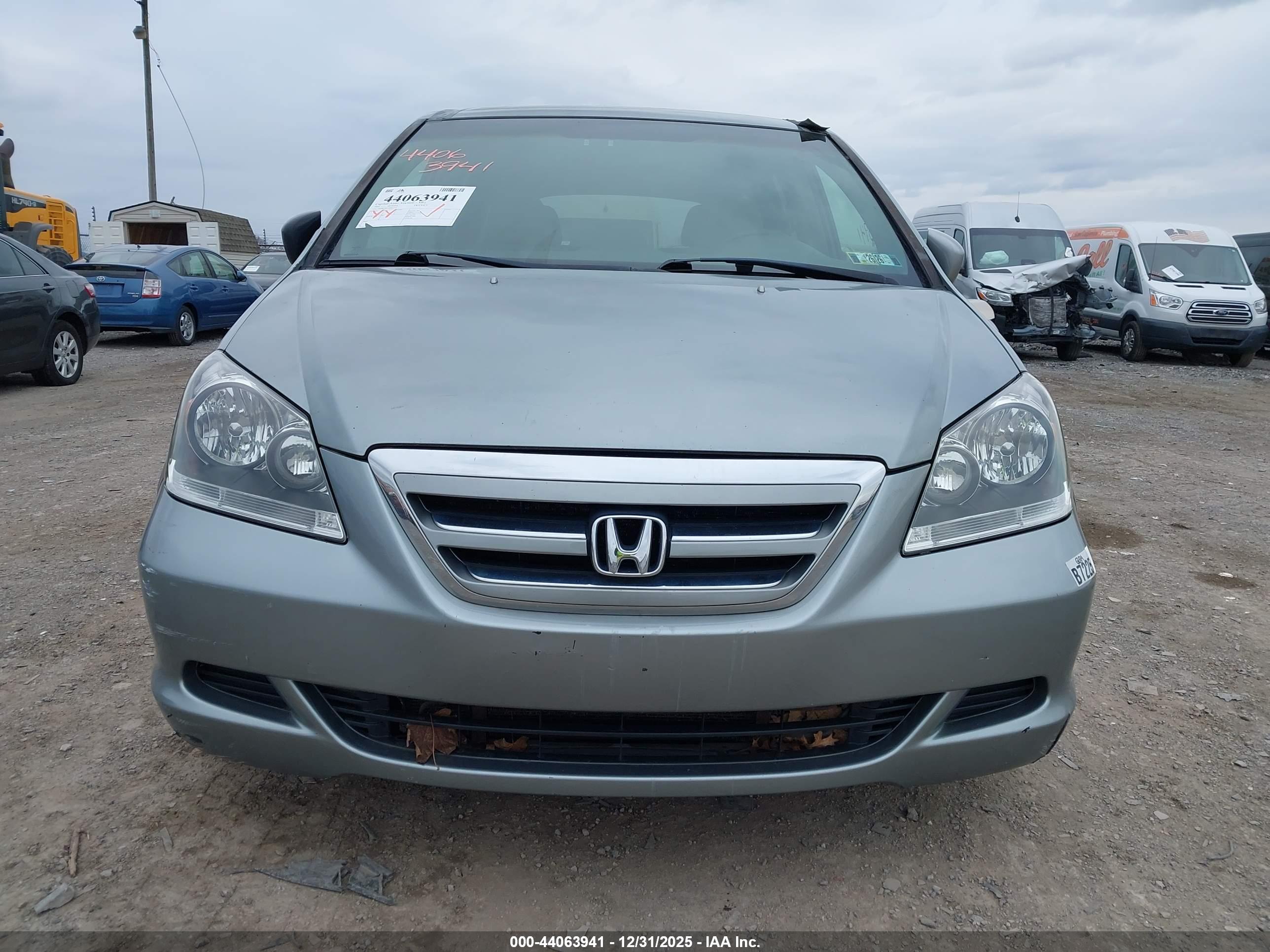 HONDA ODYSSEY image 6