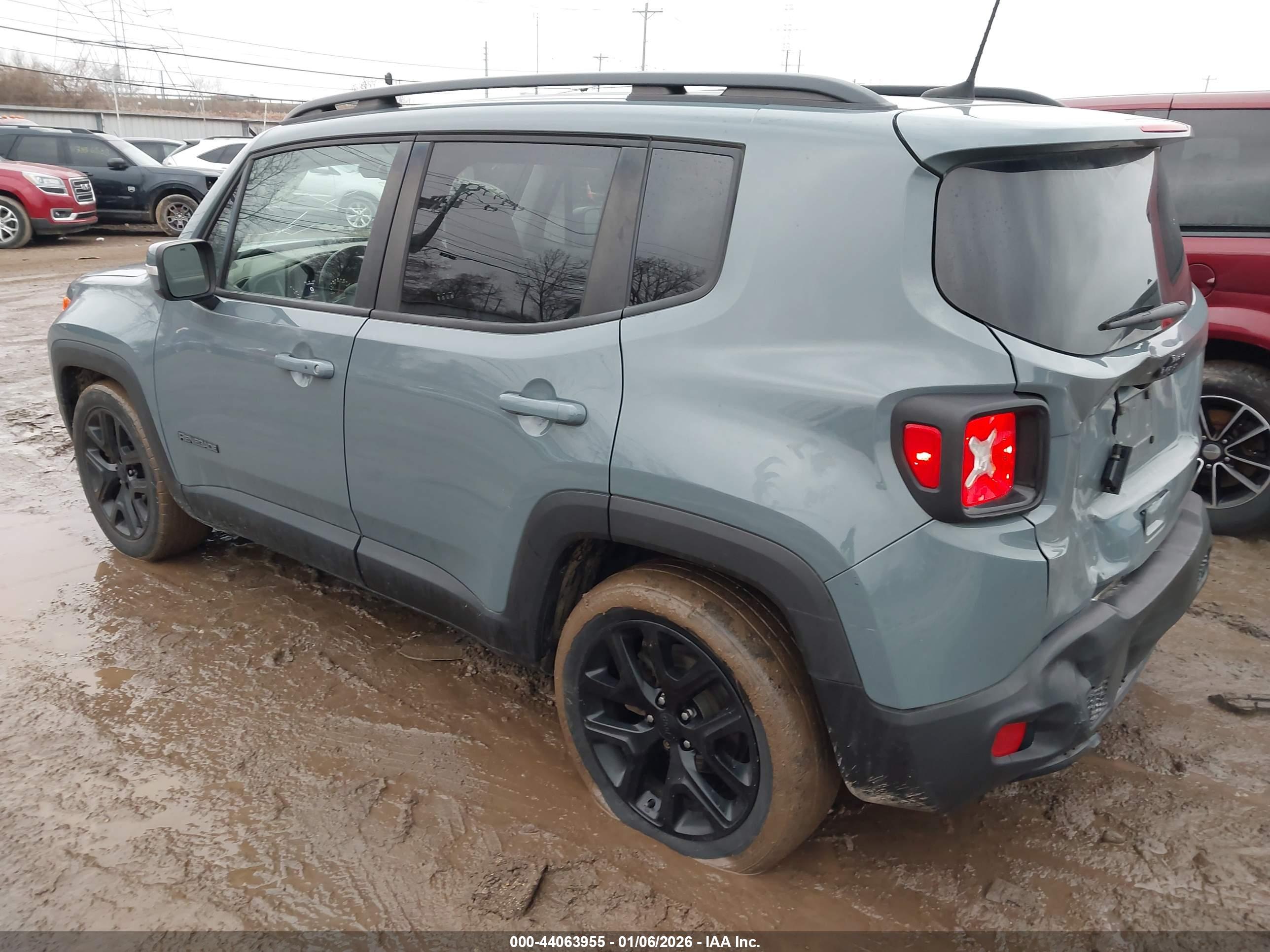 JEEP RENEGADE image 3