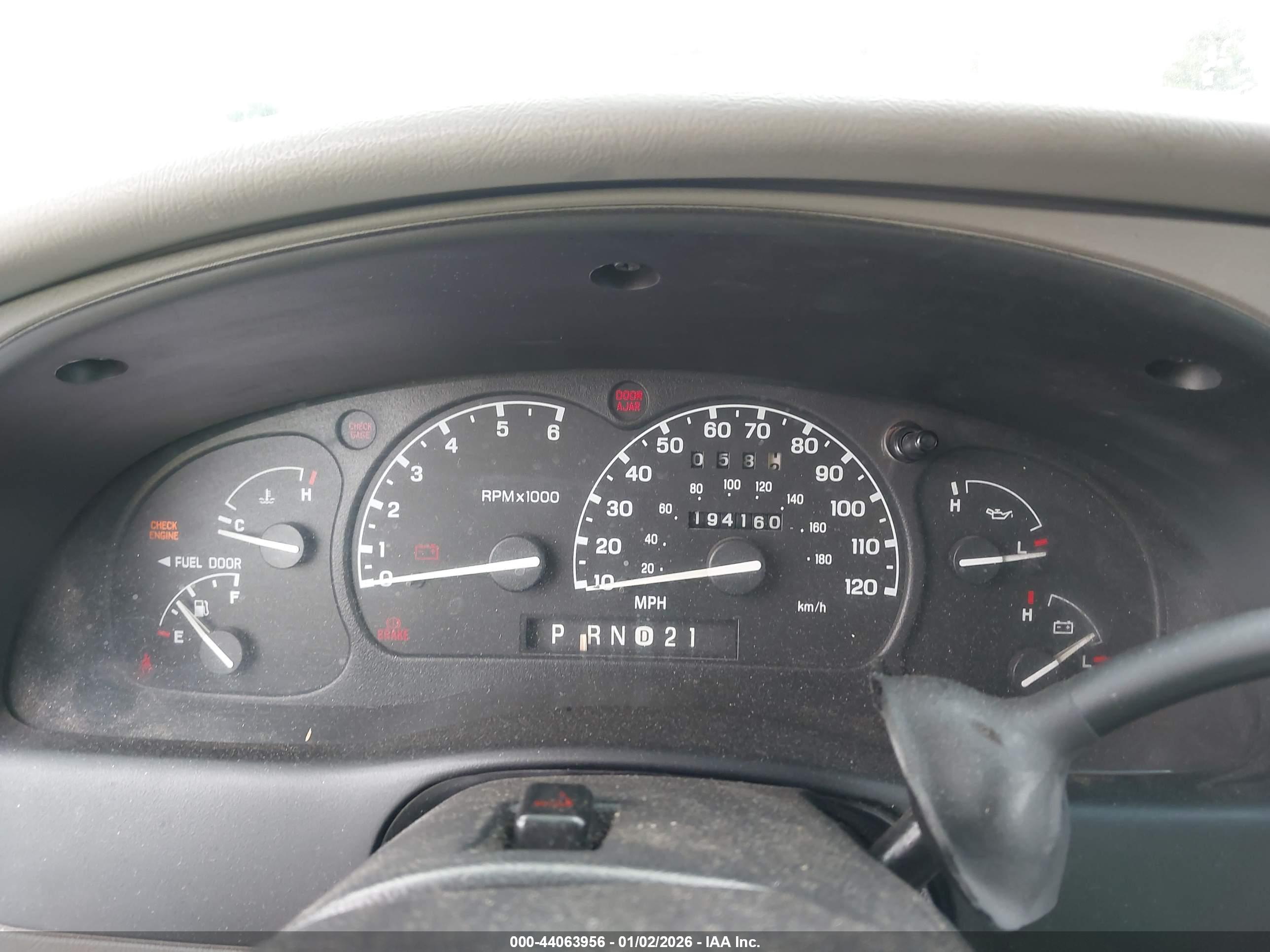 FORD EXPLORER image 7
