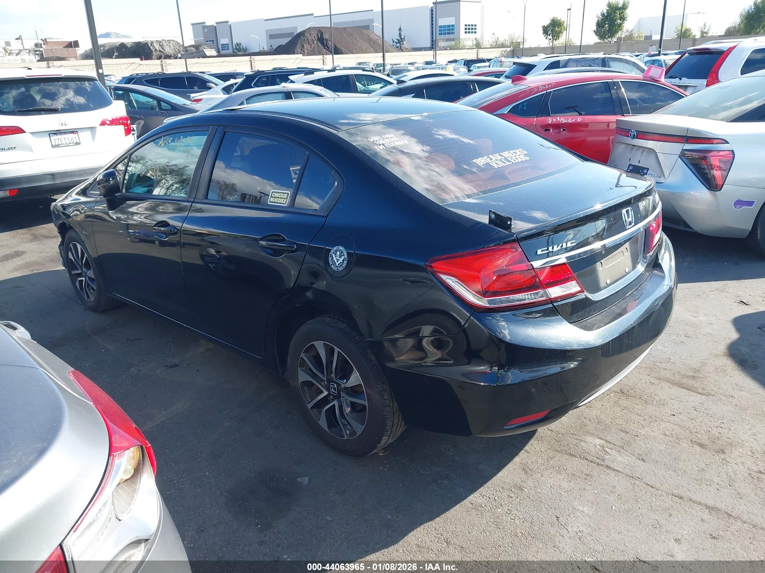 HONDA CIVIC image 3