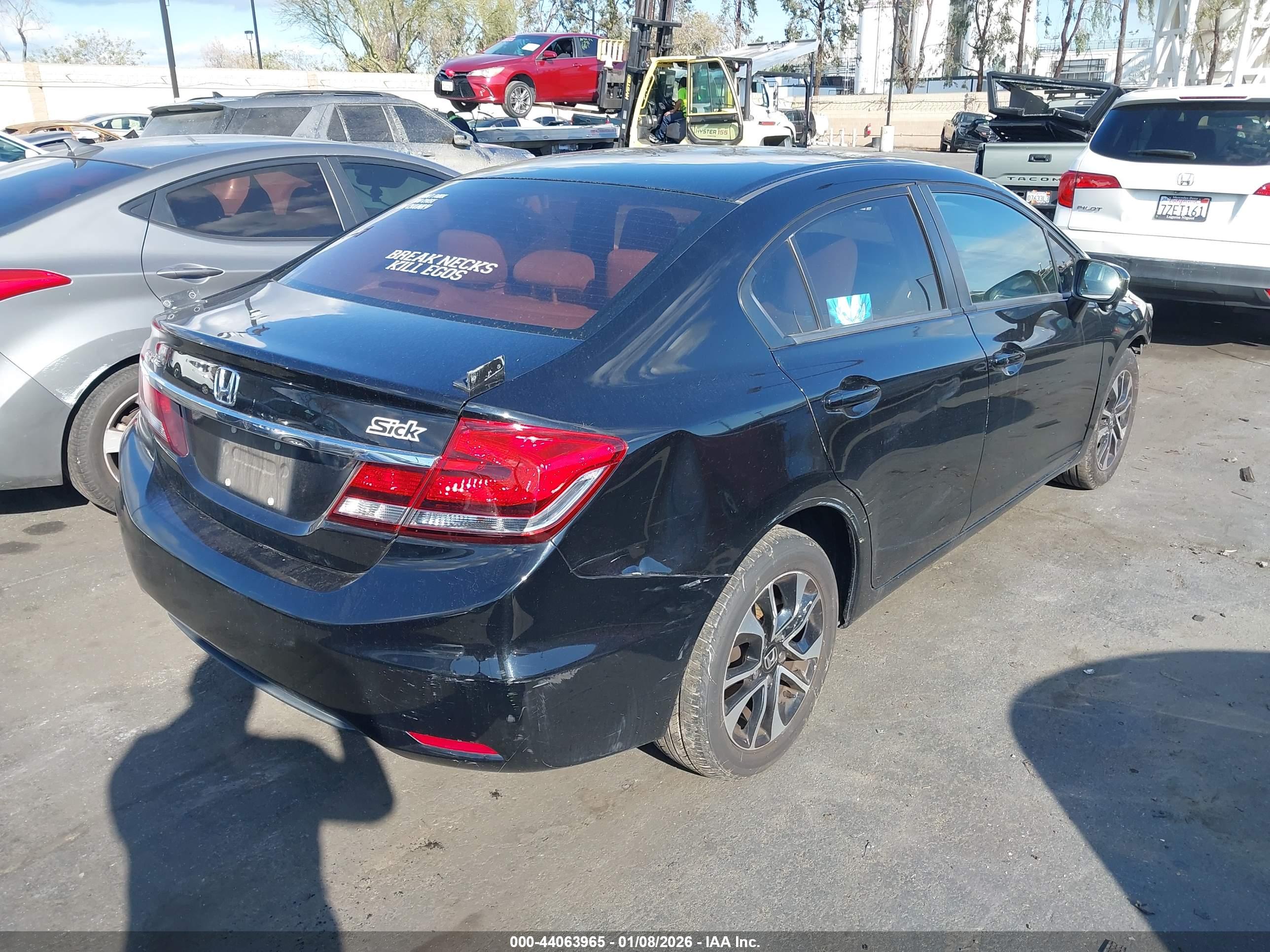 HONDA CIVIC image 4