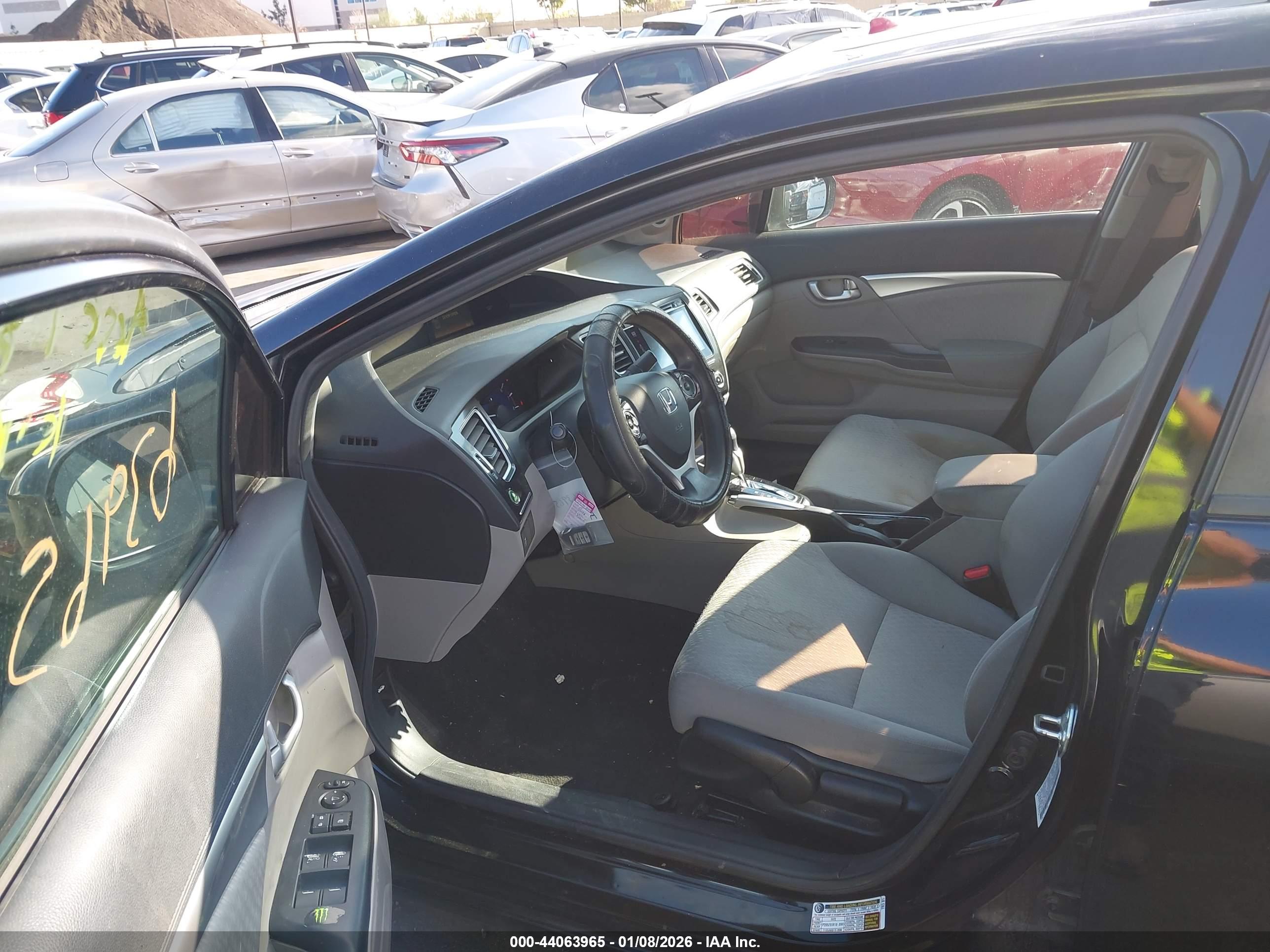 HONDA CIVIC image 5
