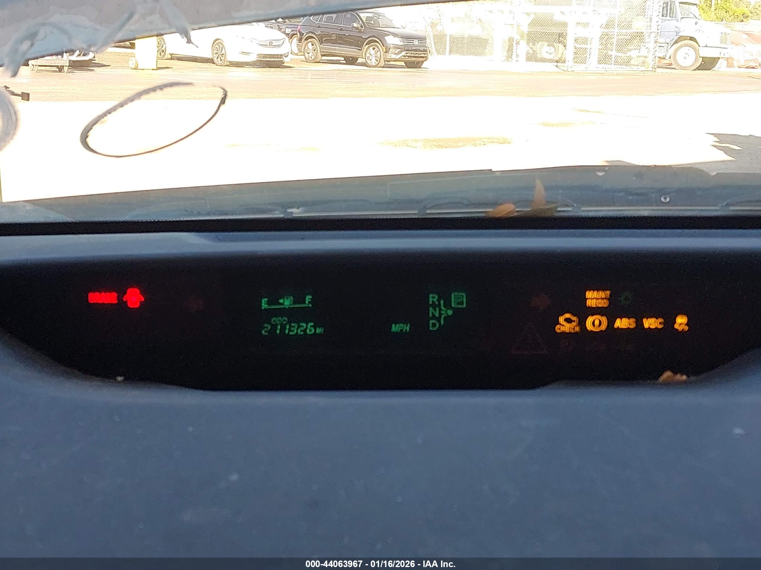 TOYOTA PRIUS image 7