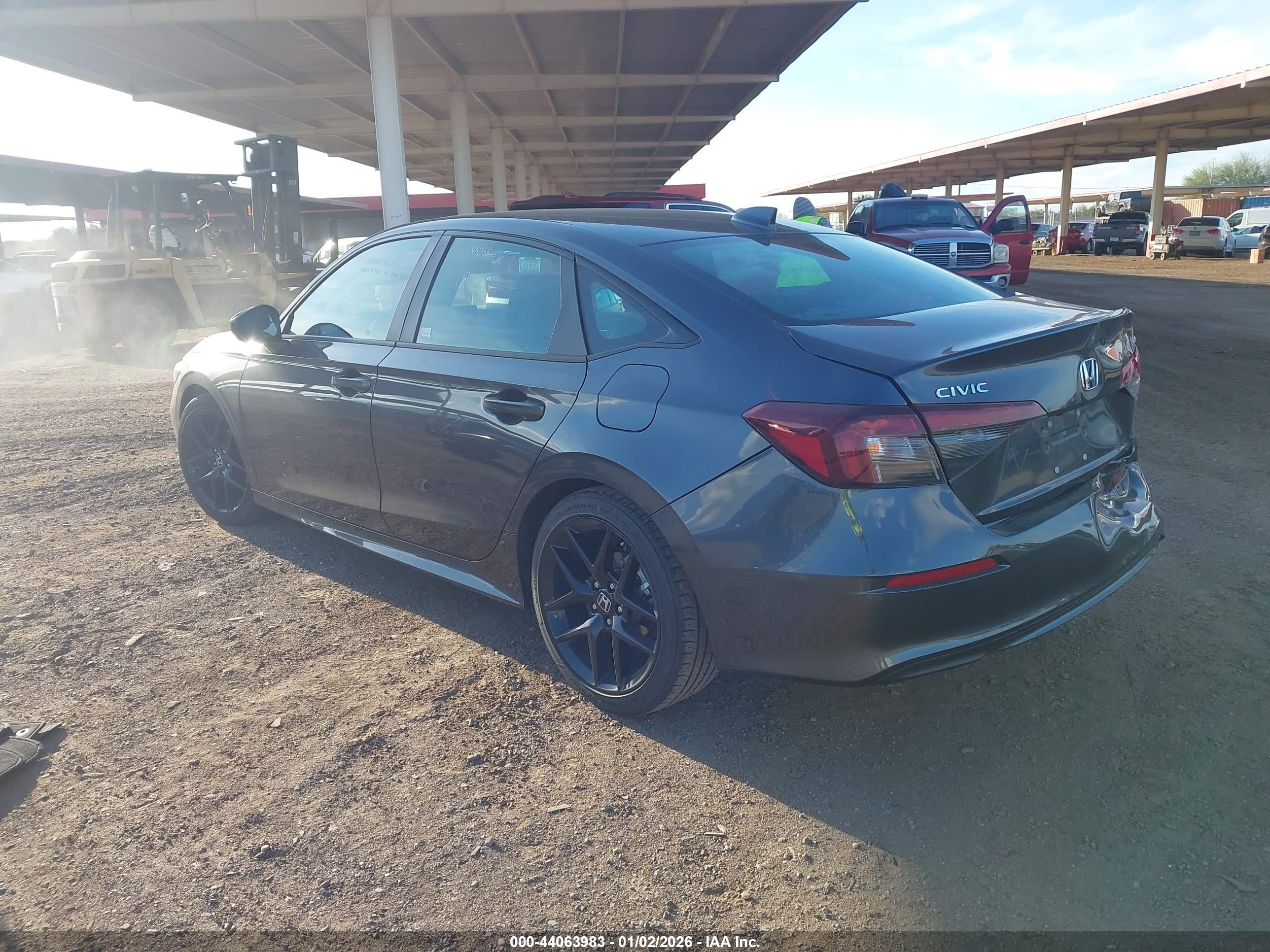 HONDA CIVIC image 3