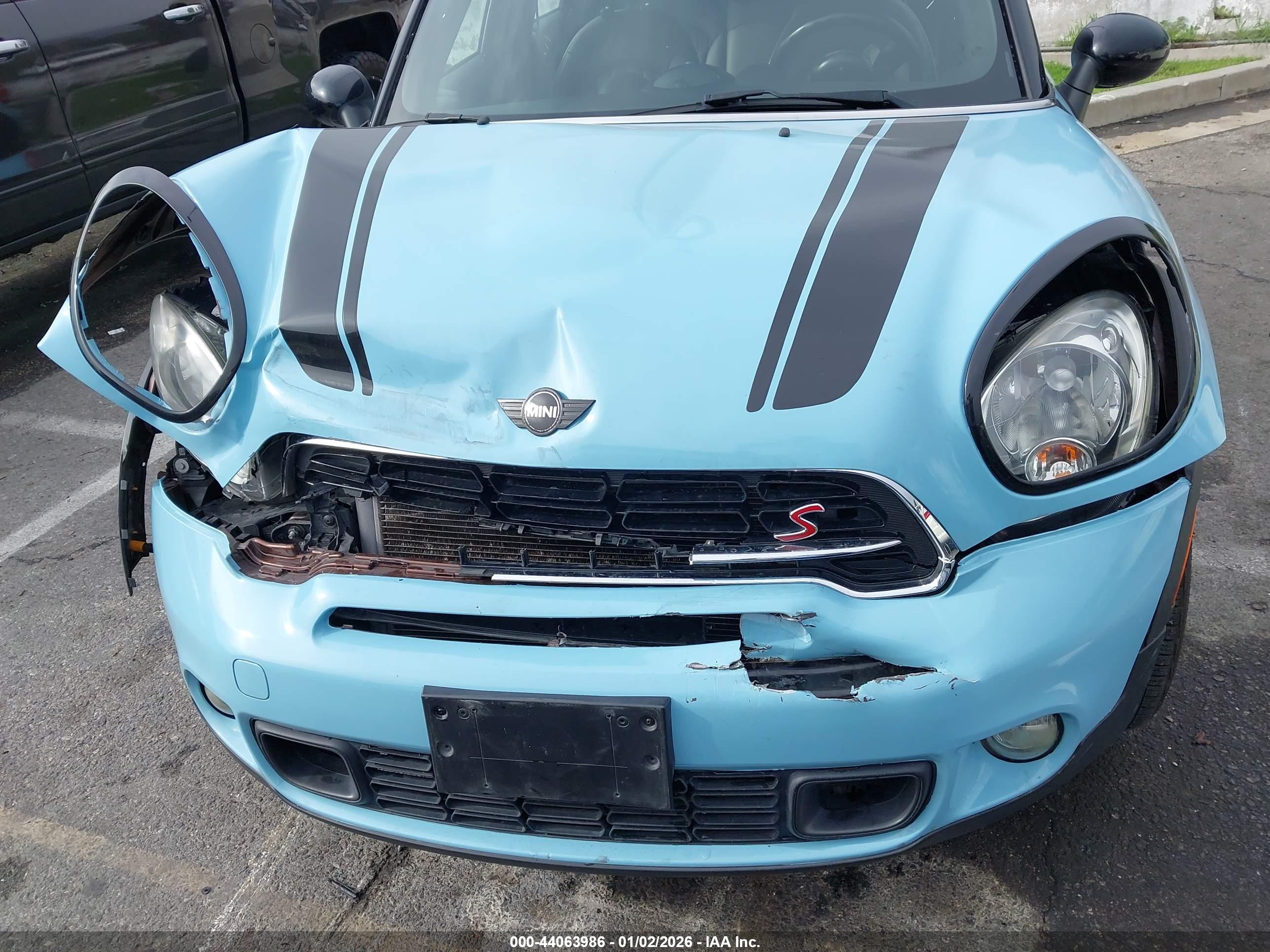 MINI COUNTRYMAN image 6