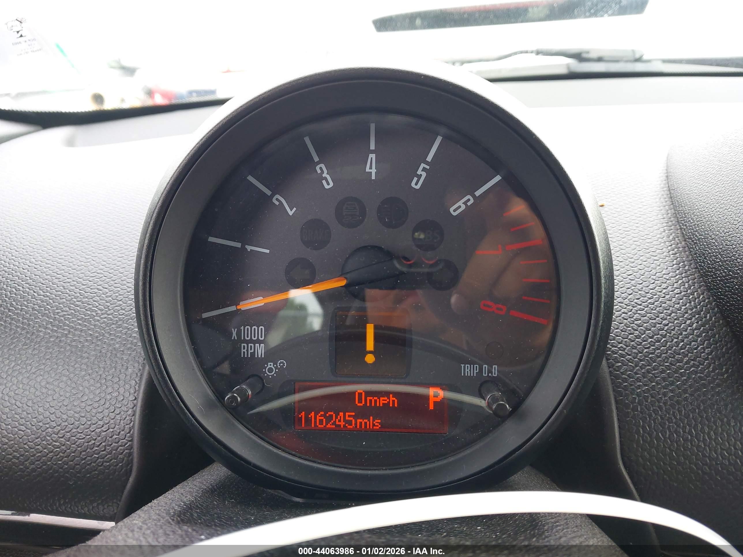 MINI COUNTRYMAN image 7