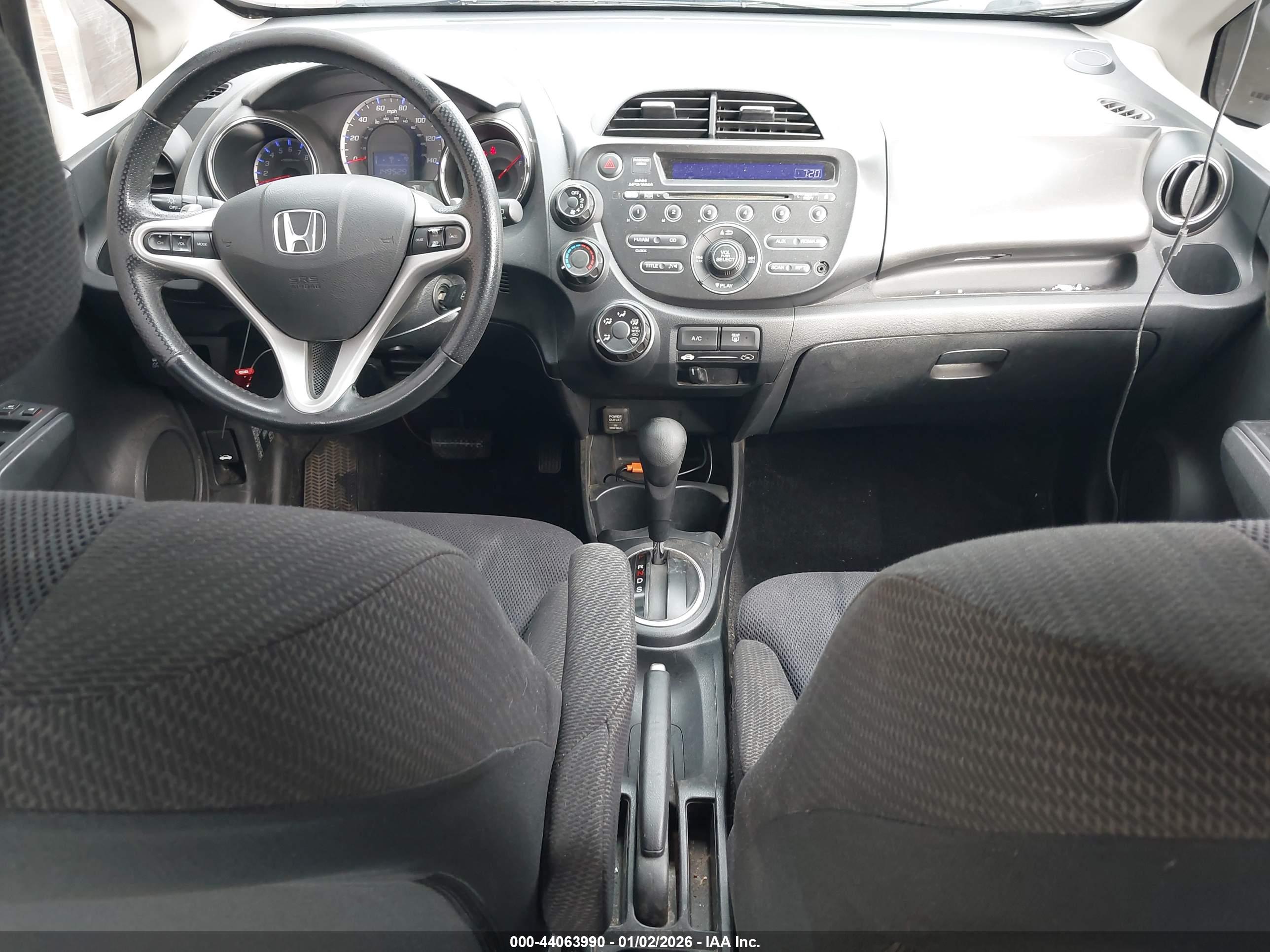 HONDA FIT image 5