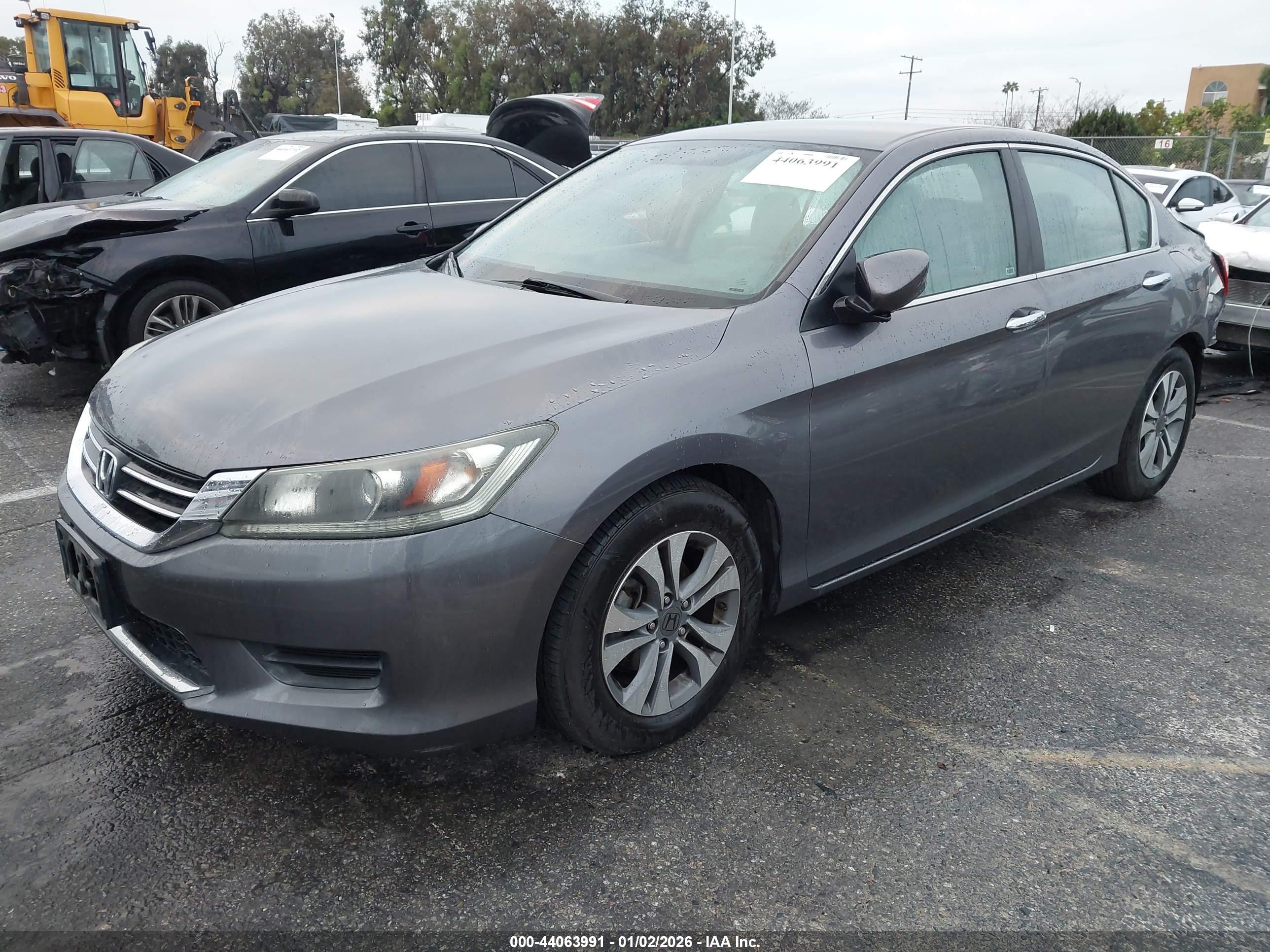 HONDA ACCORD image 2