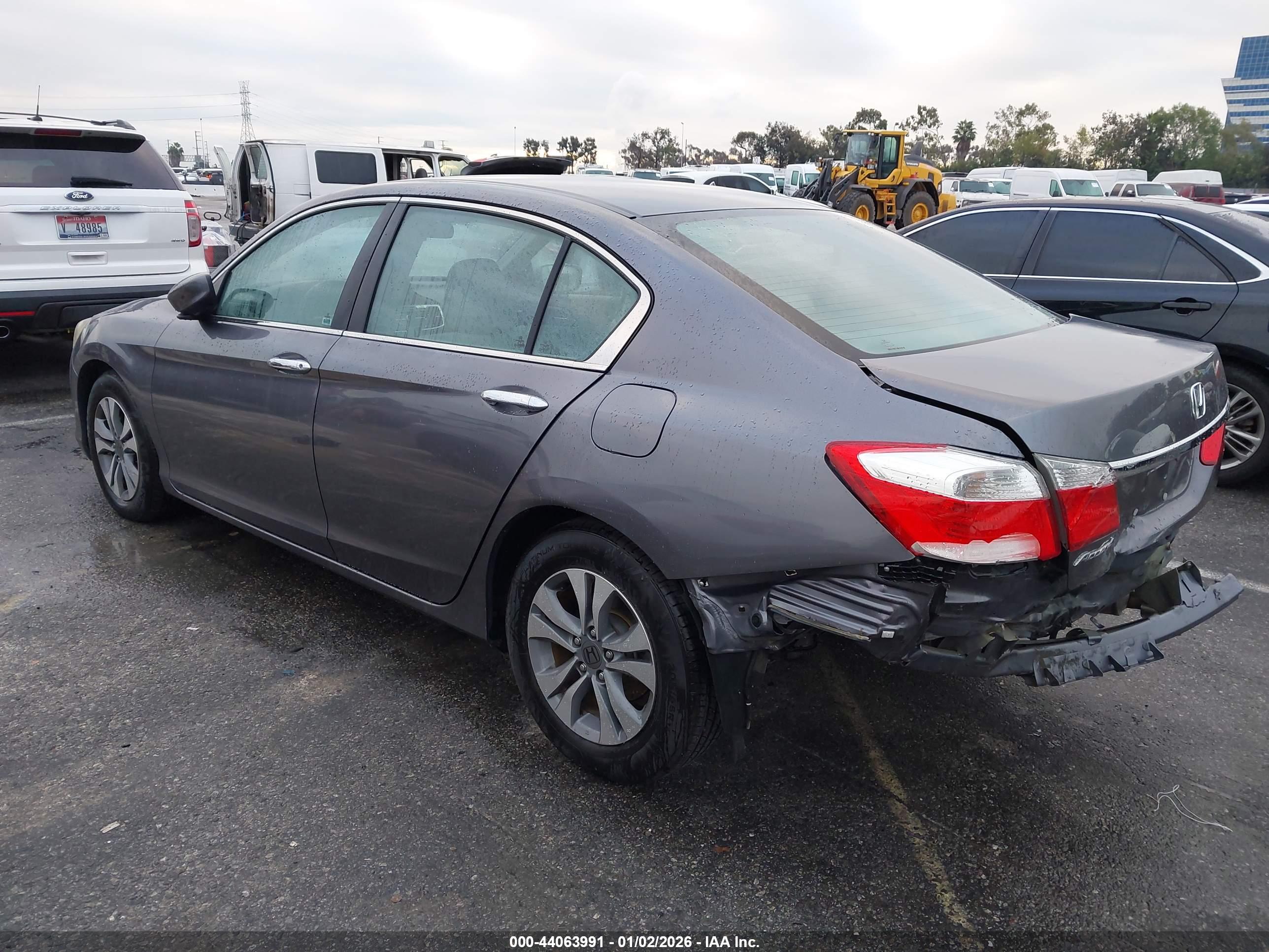 HONDA ACCORD image 3