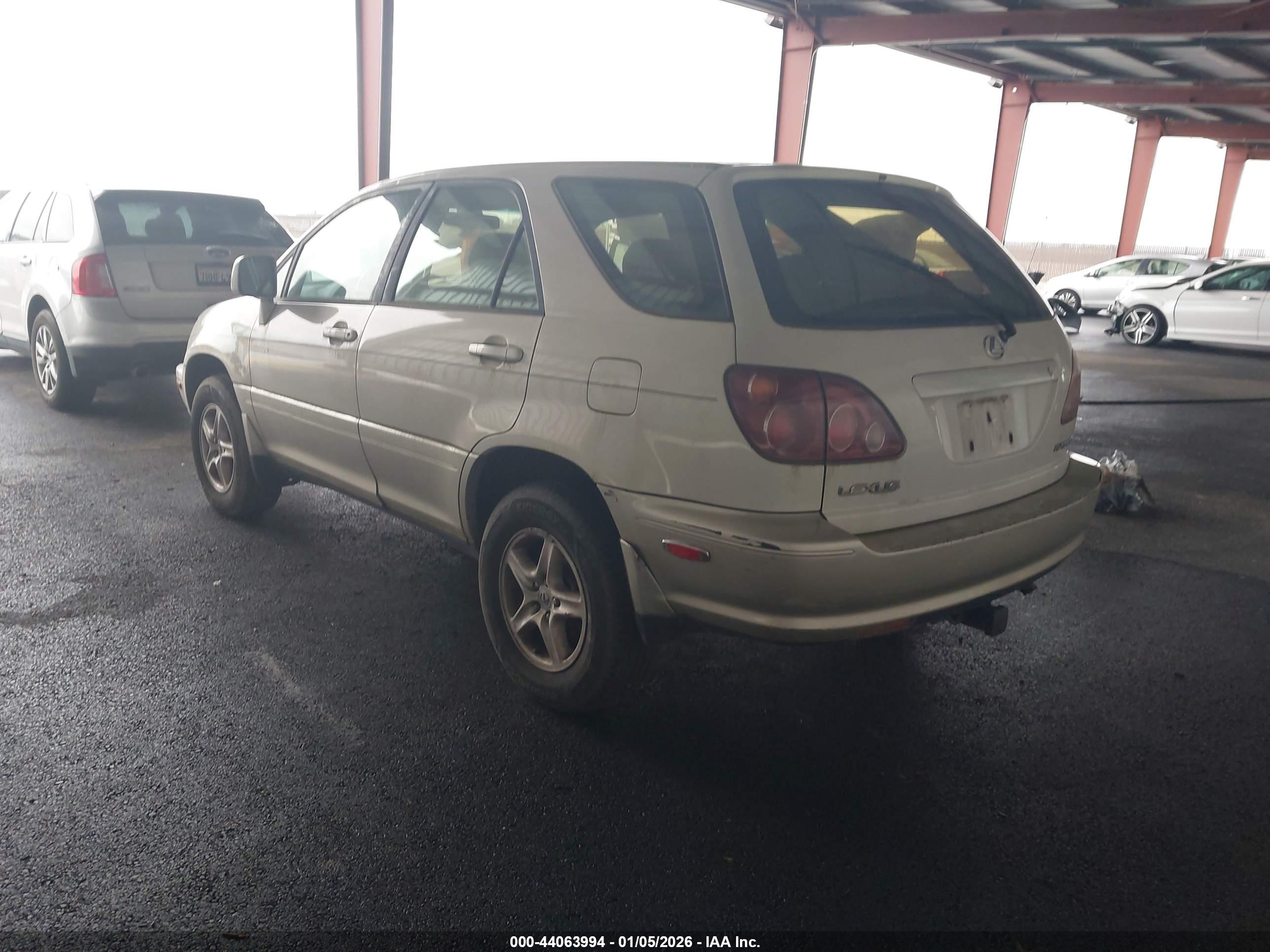 LEXUS RX image 3