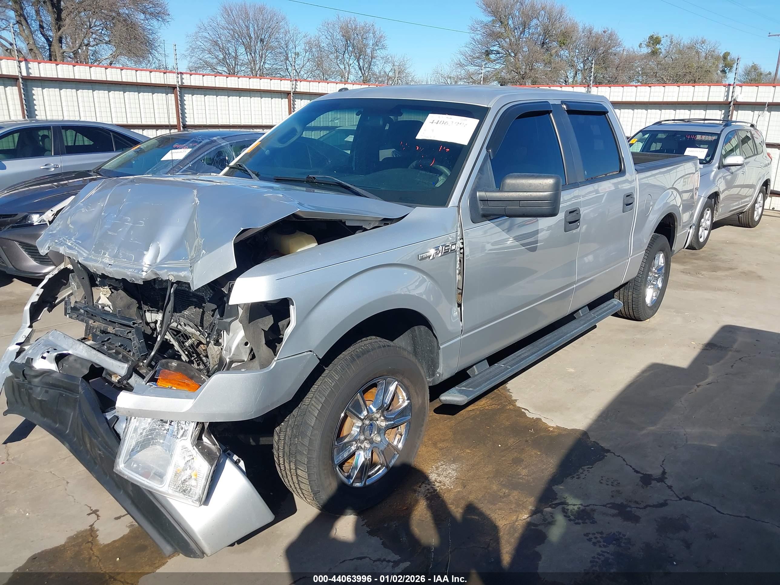 FORD F-150 image 2