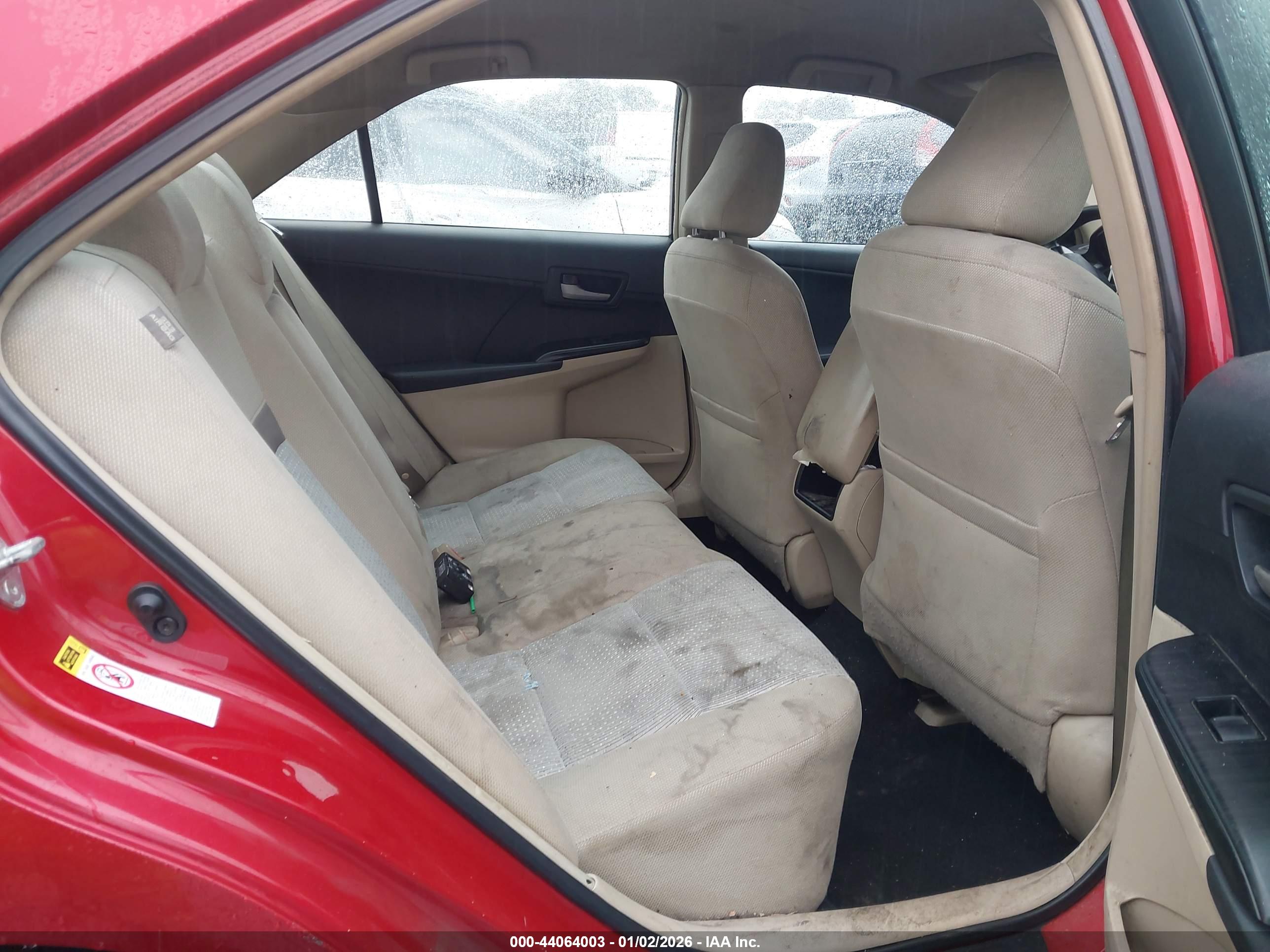 TOYOTA CAMRY image 8