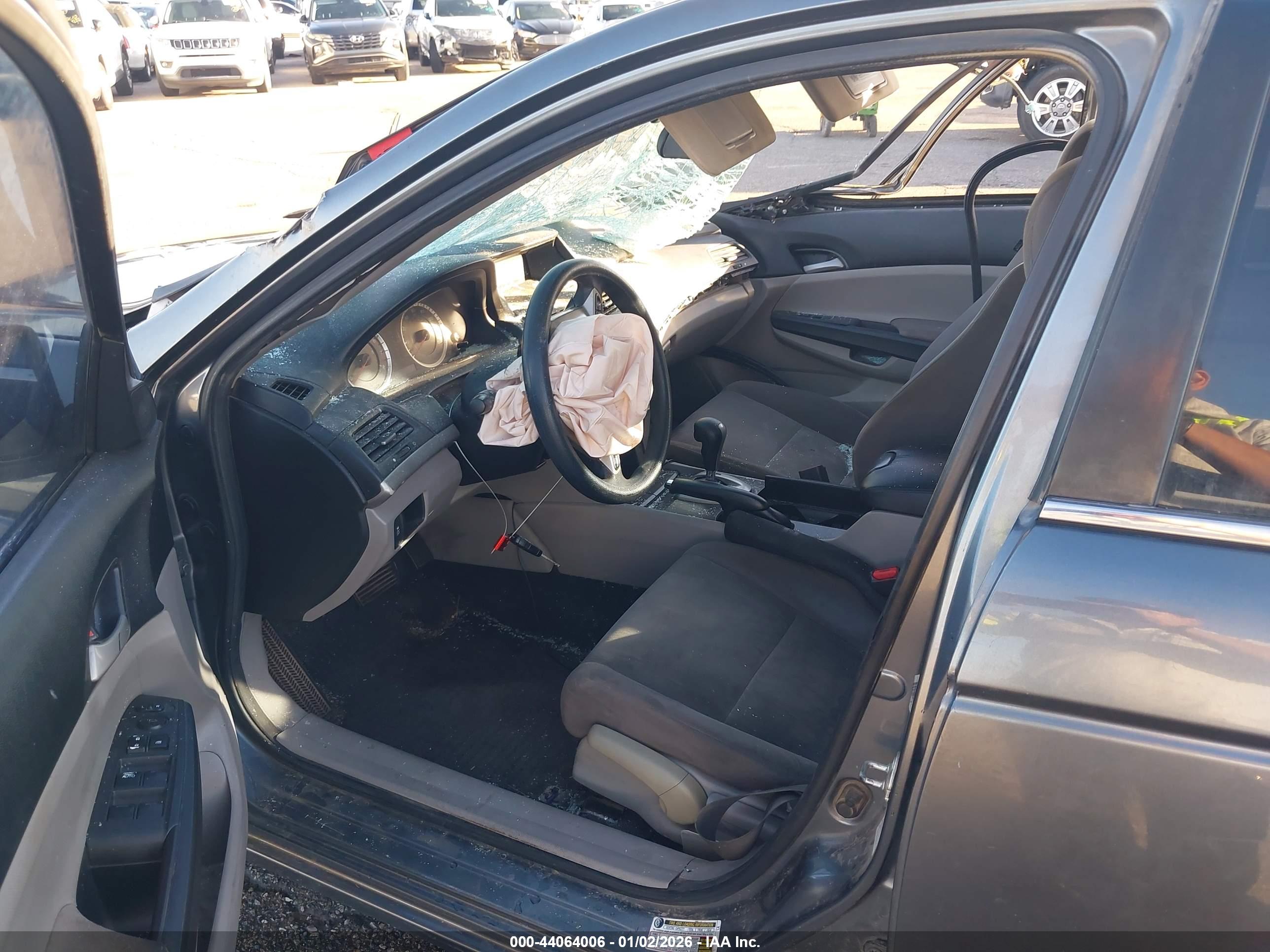 HONDA ACCORD image 5