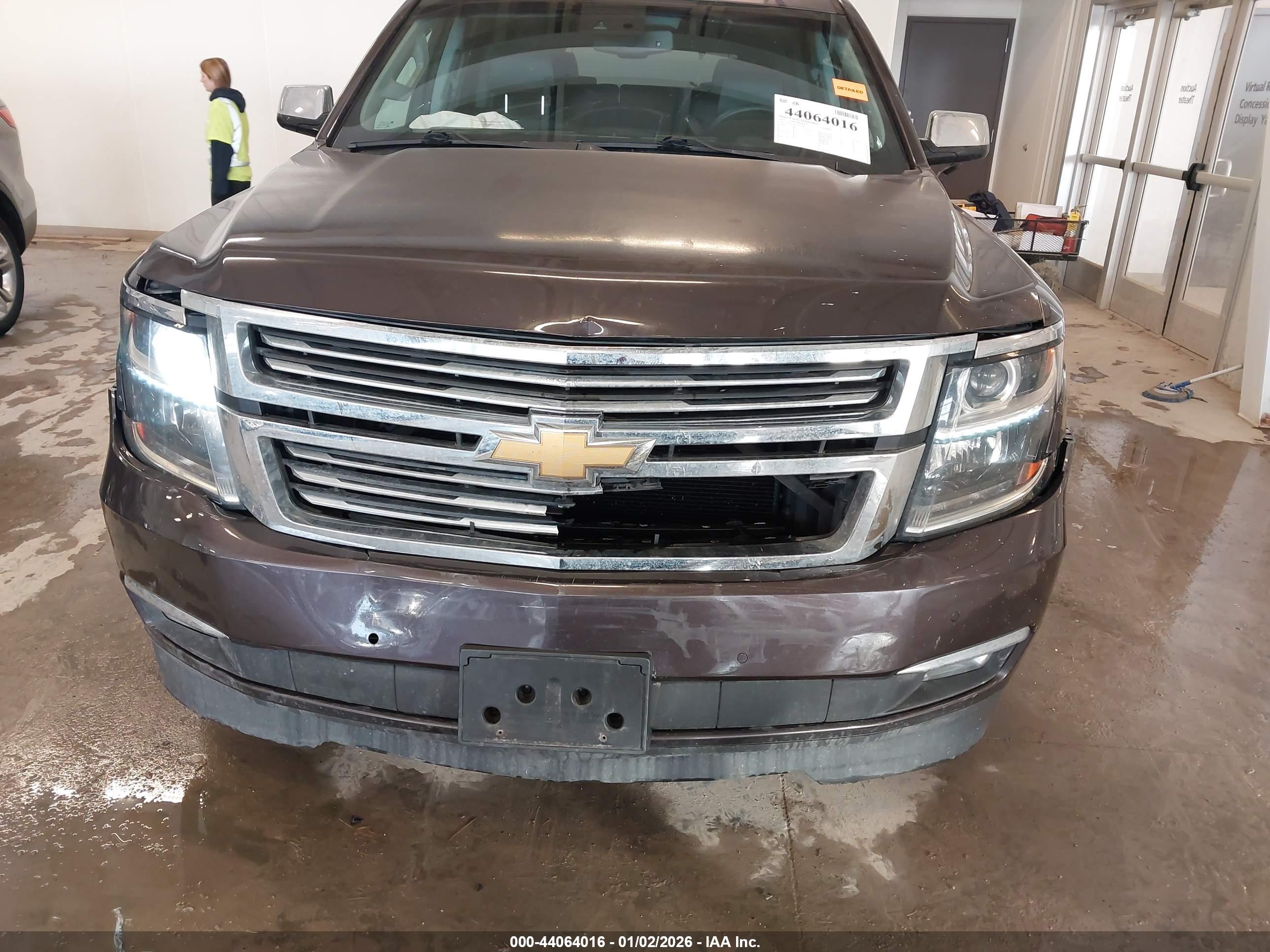 CHEVROLET TAHOE image 6