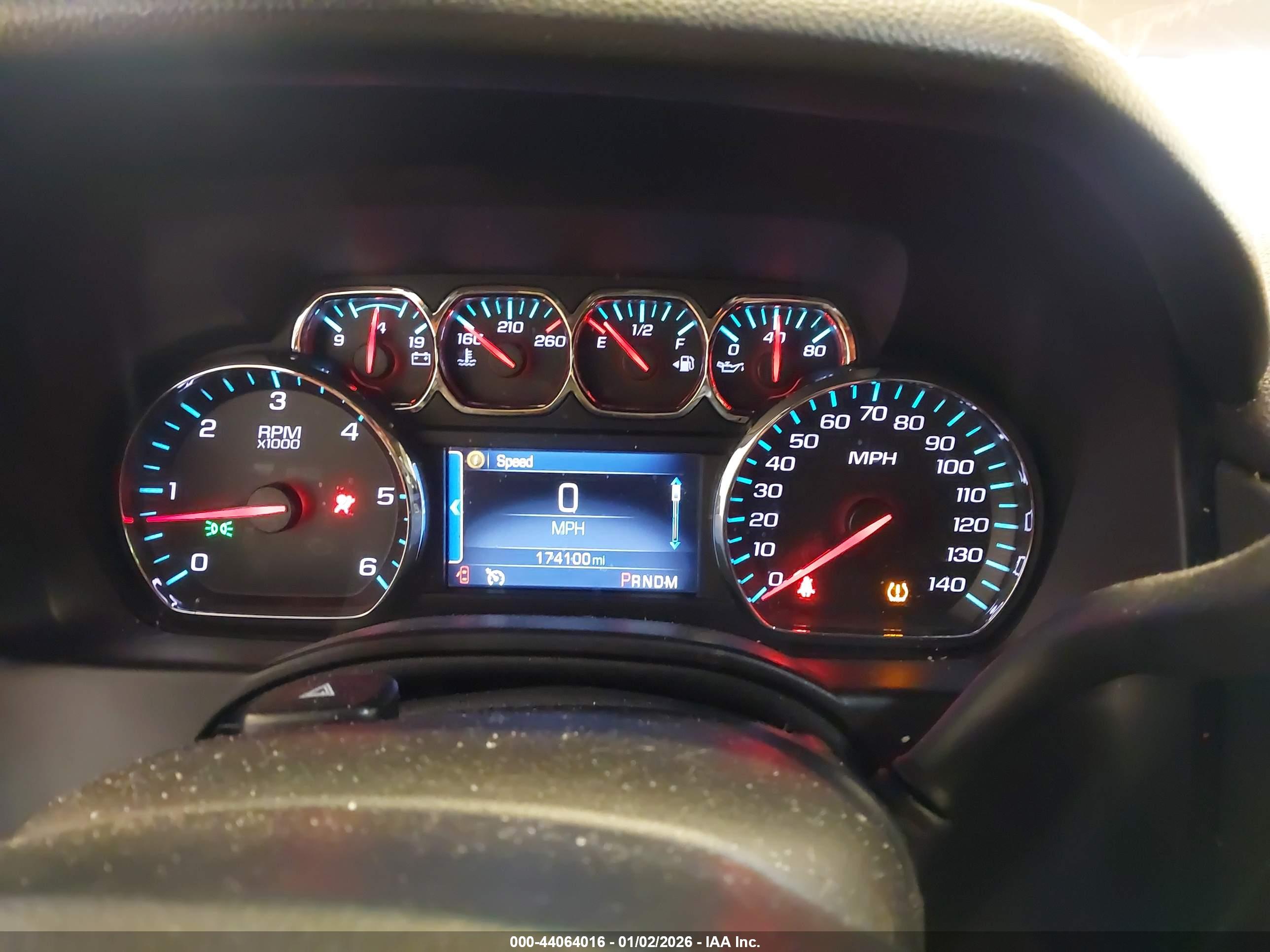 CHEVROLET TAHOE image 7