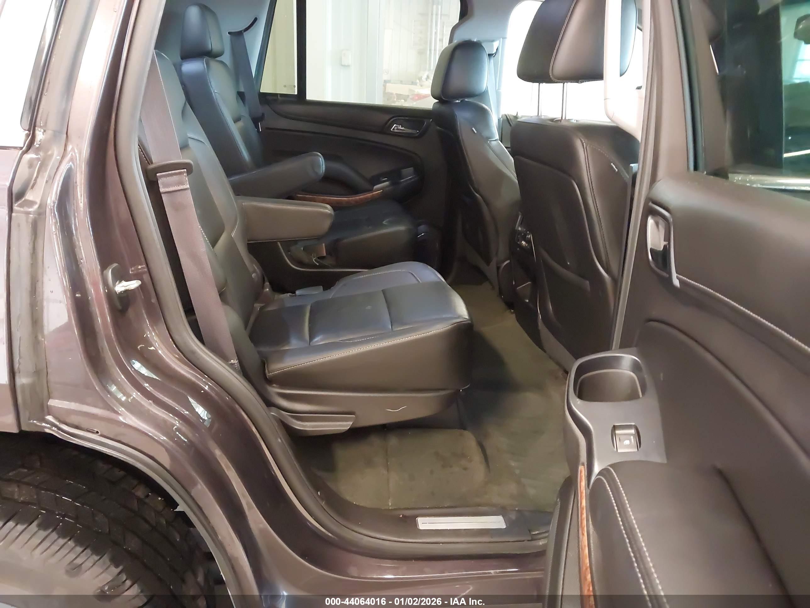 CHEVROLET TAHOE image 8