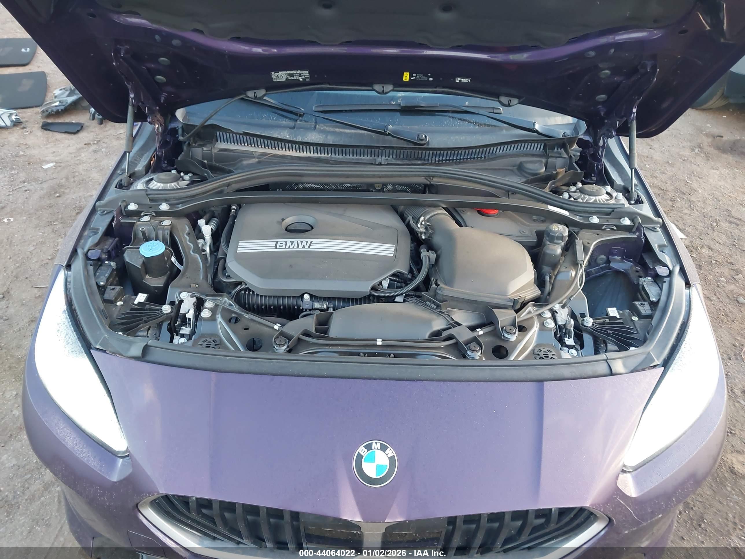 BMW 228 image 10