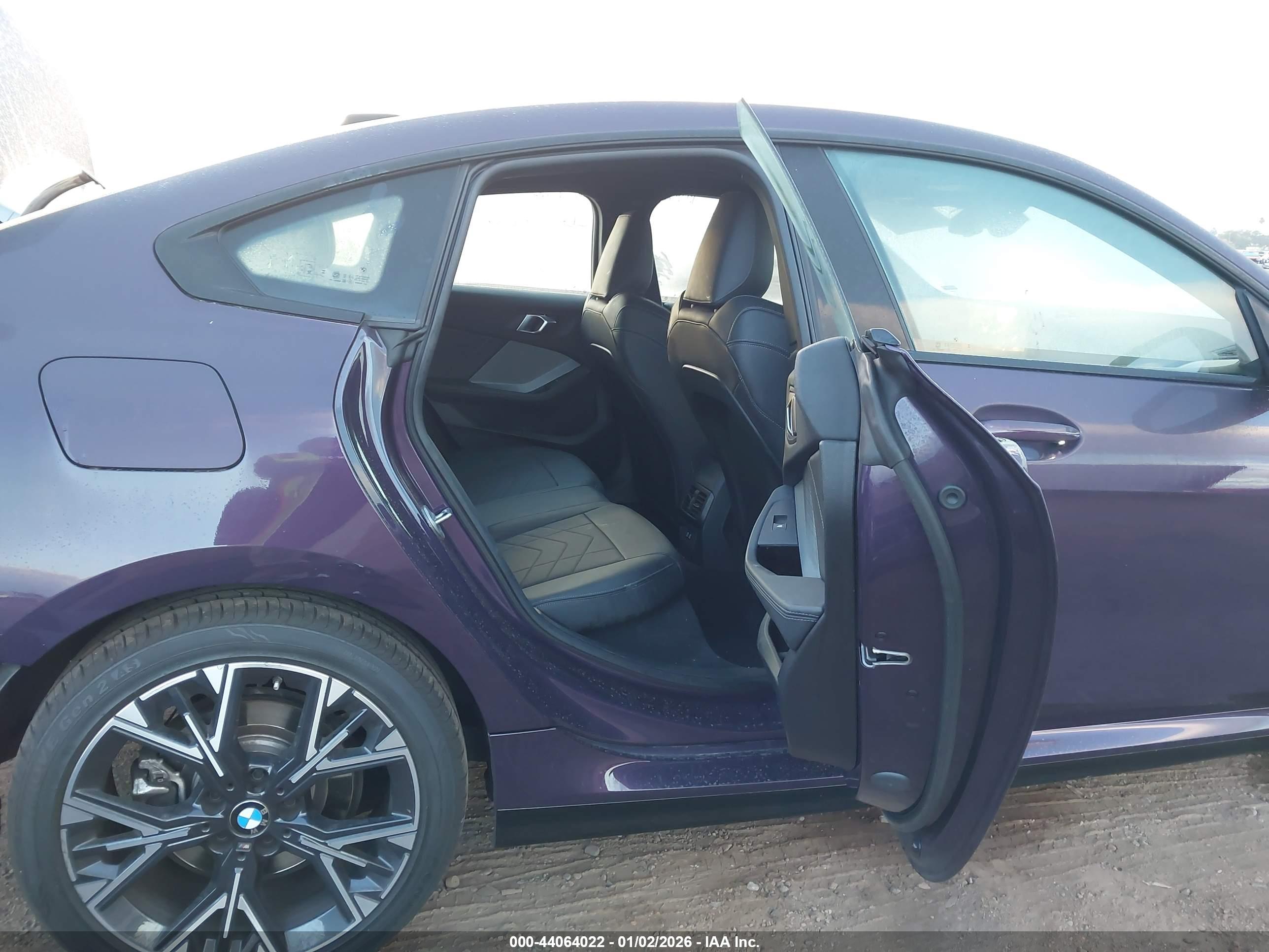 BMW 228 image 8