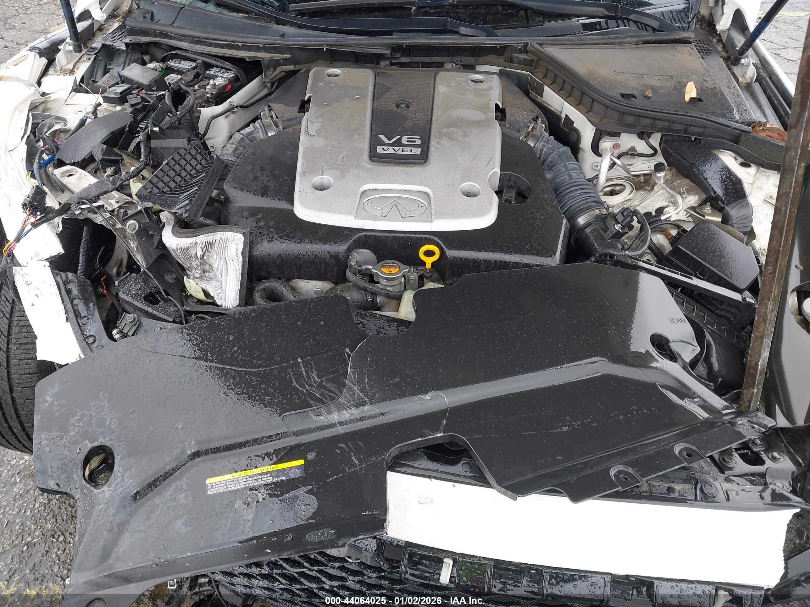 INFINITI Q50 image 10