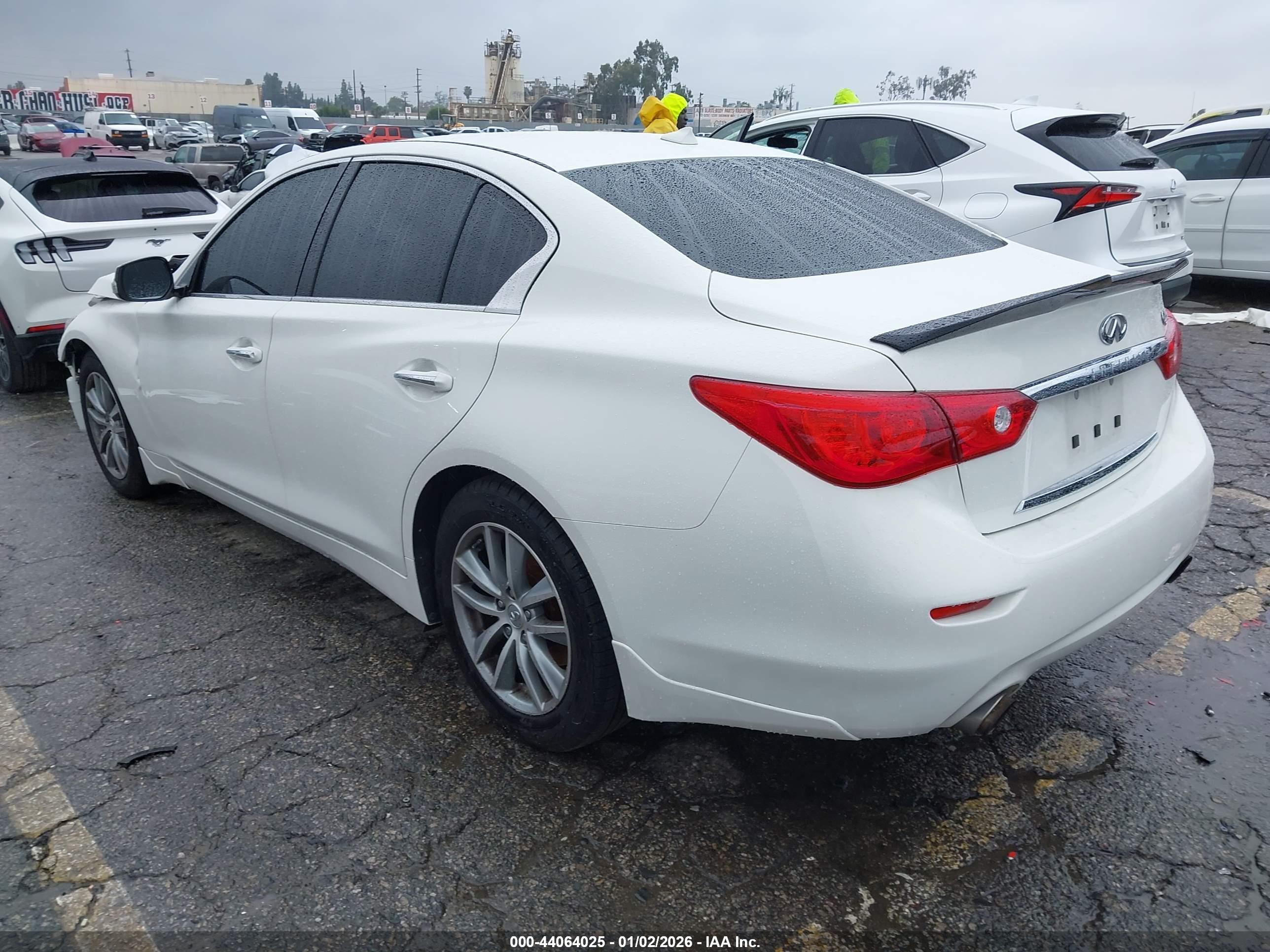 INFINITI Q50 image 3