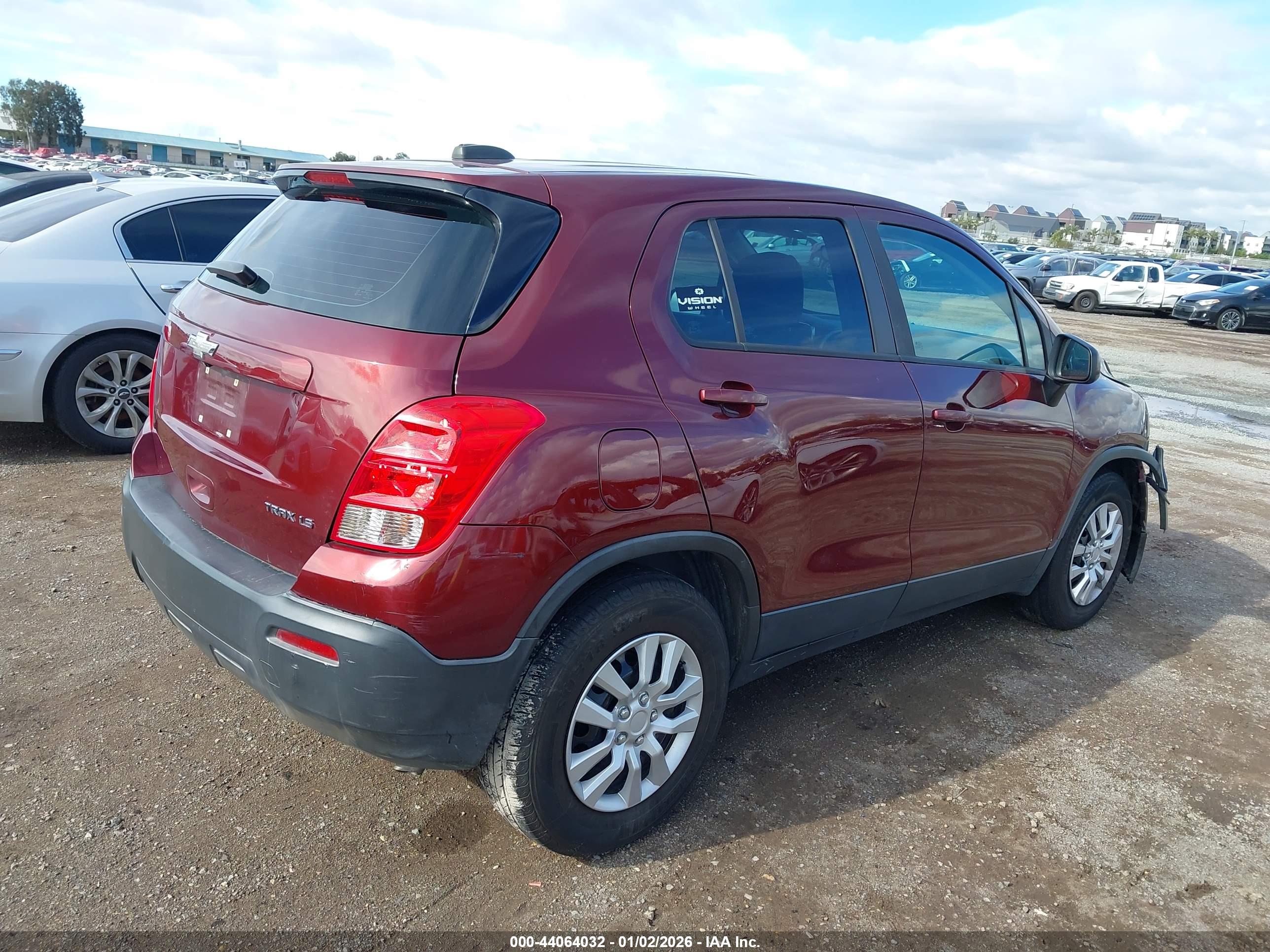 CHEVROLET TRAX image 4