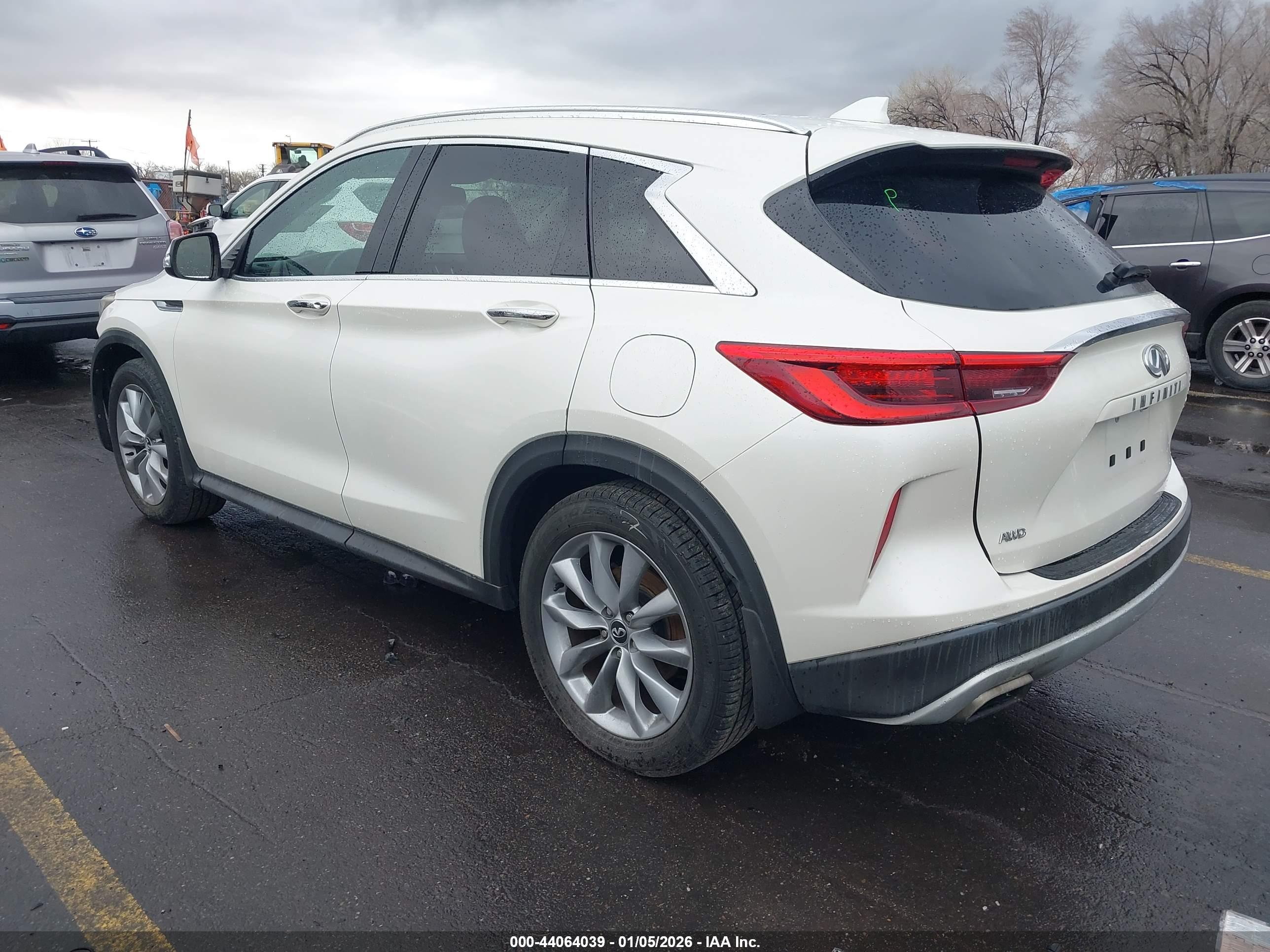 INFINITI QX50 image 3