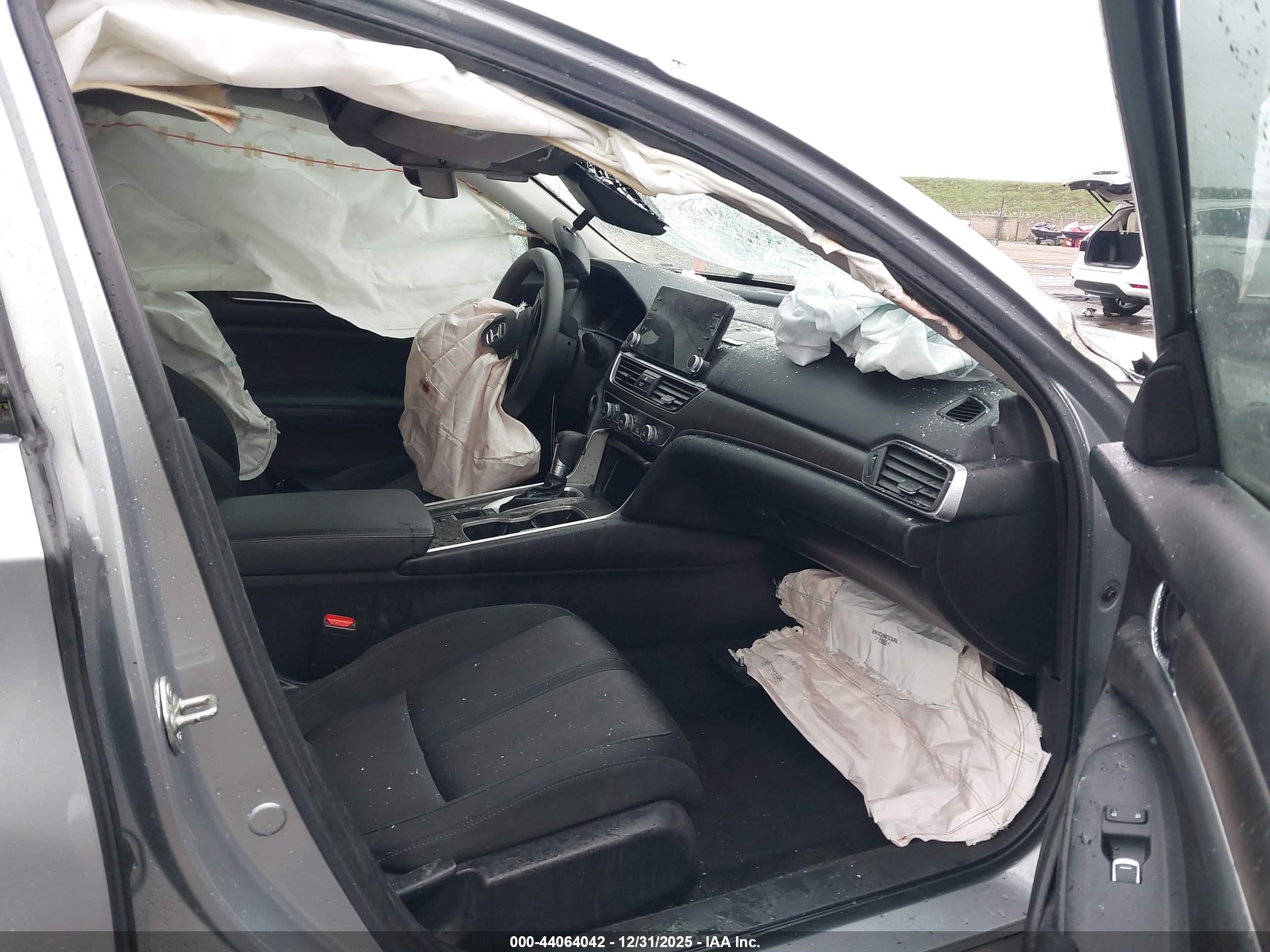 HONDA ACCORD image 5