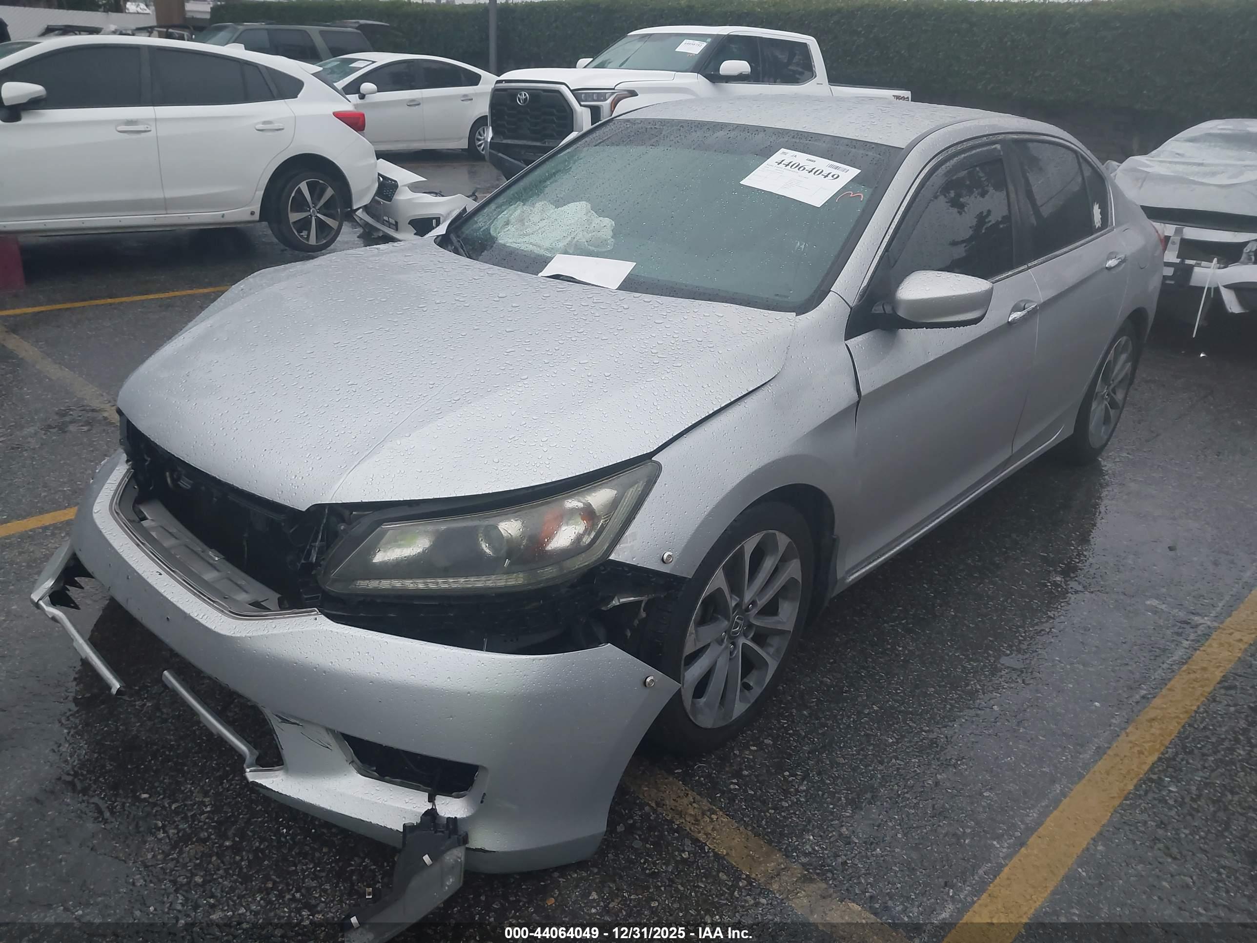 HONDA ACCORD image 2