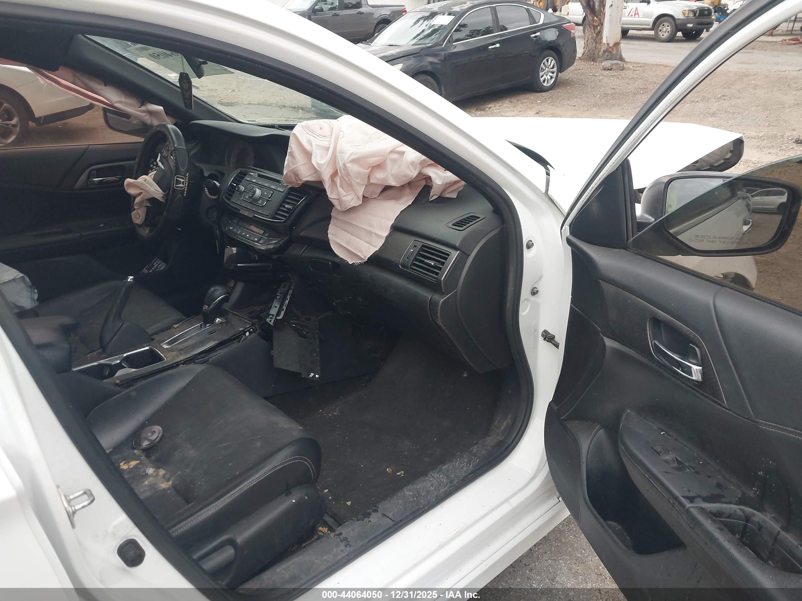 HONDA ACCORD image 5
