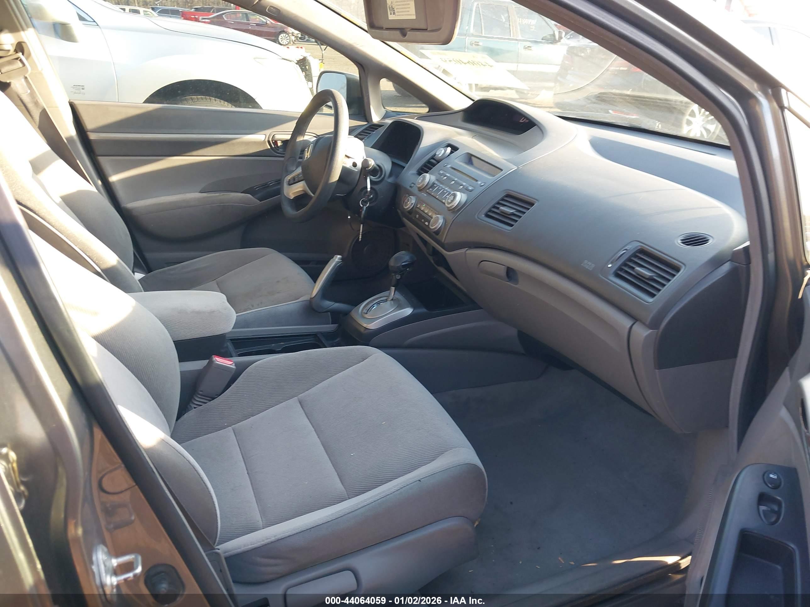 HONDA CIVIC image 5