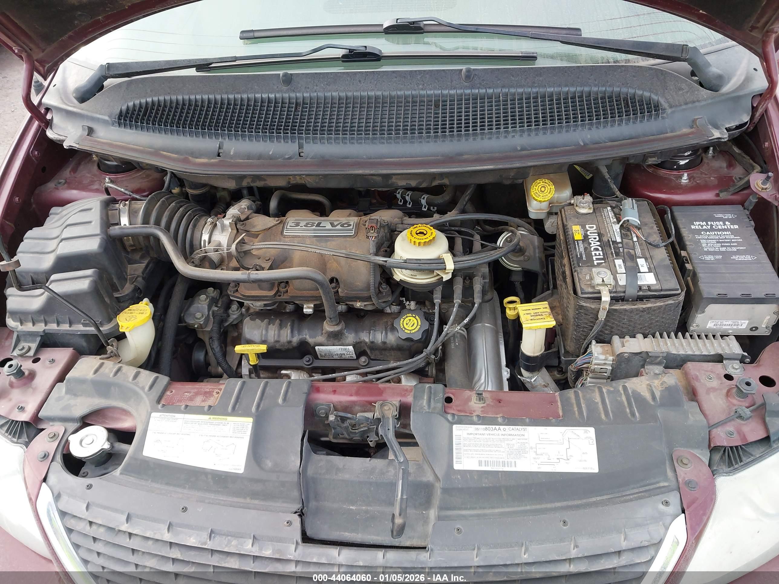 CHRYSLER TOWN image 10