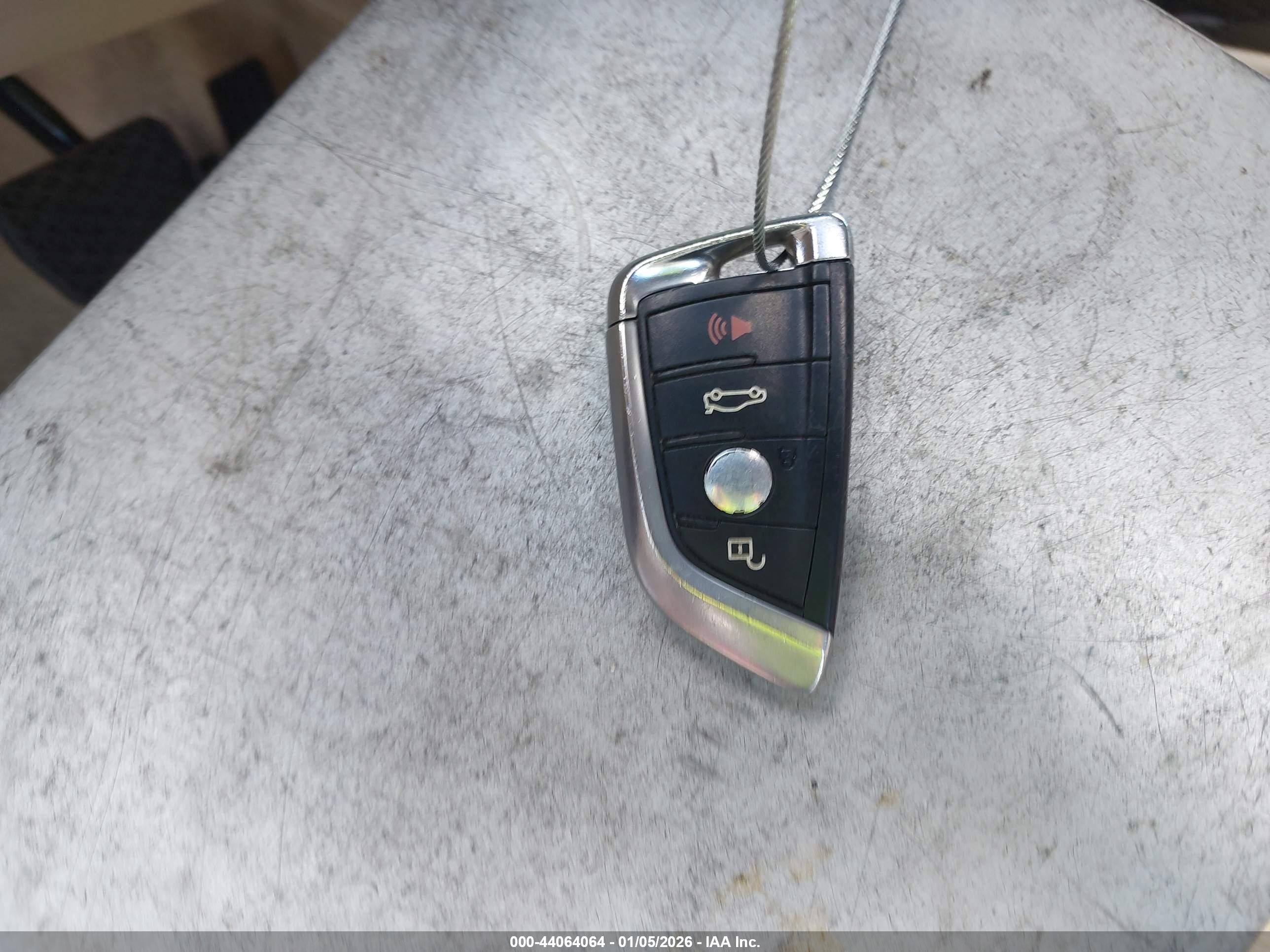 BMW X5 image 11