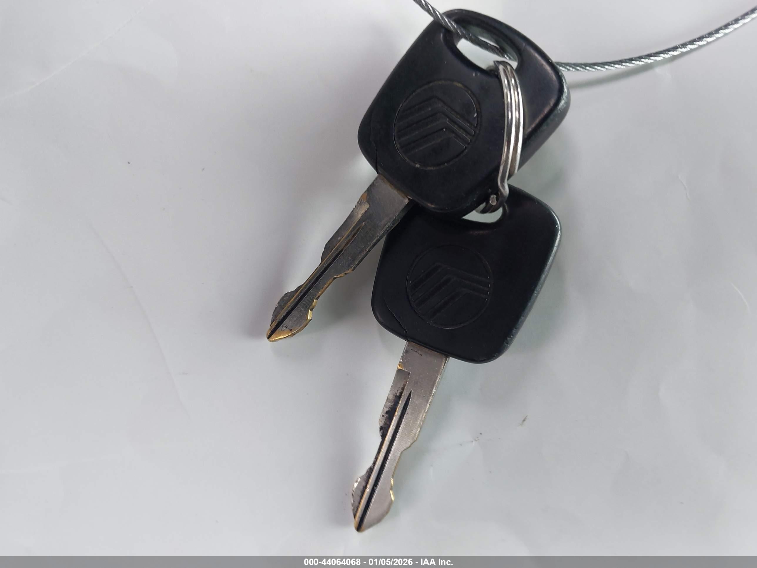 MERCURY MOUNTAINEER image 11