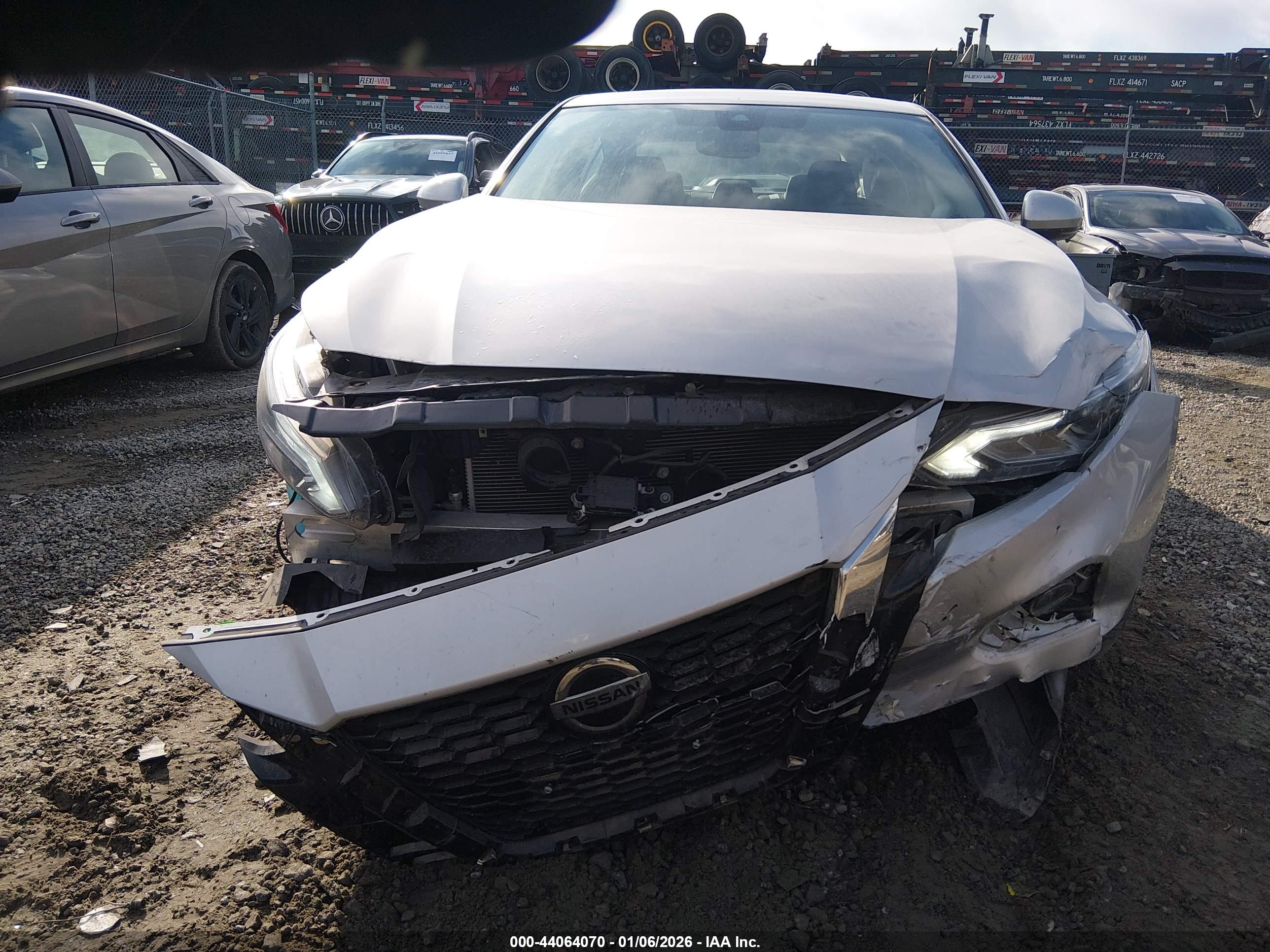 NISSAN ALTIMA image 6